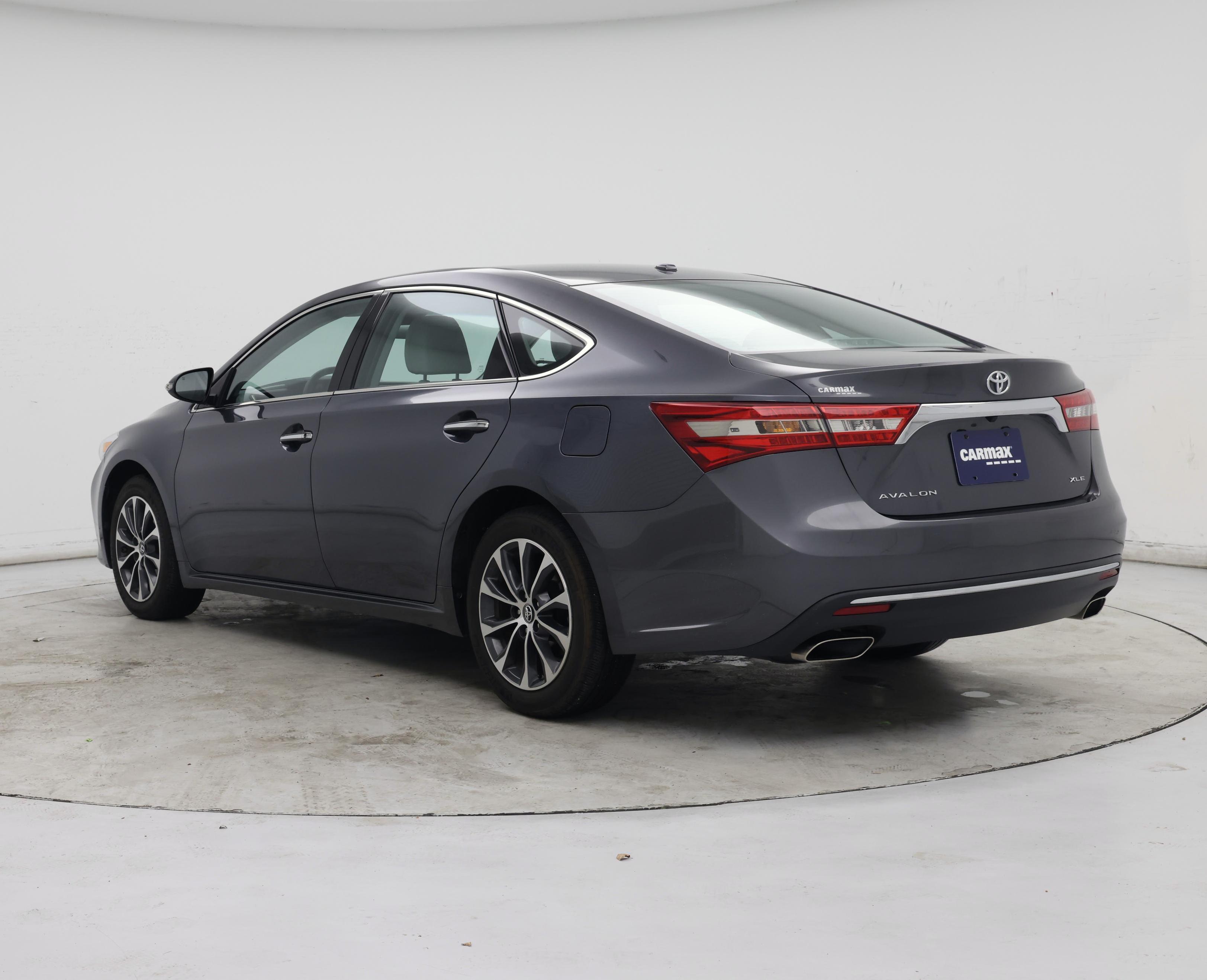 Thumbnail: 2018 Toyota Avalon - 2