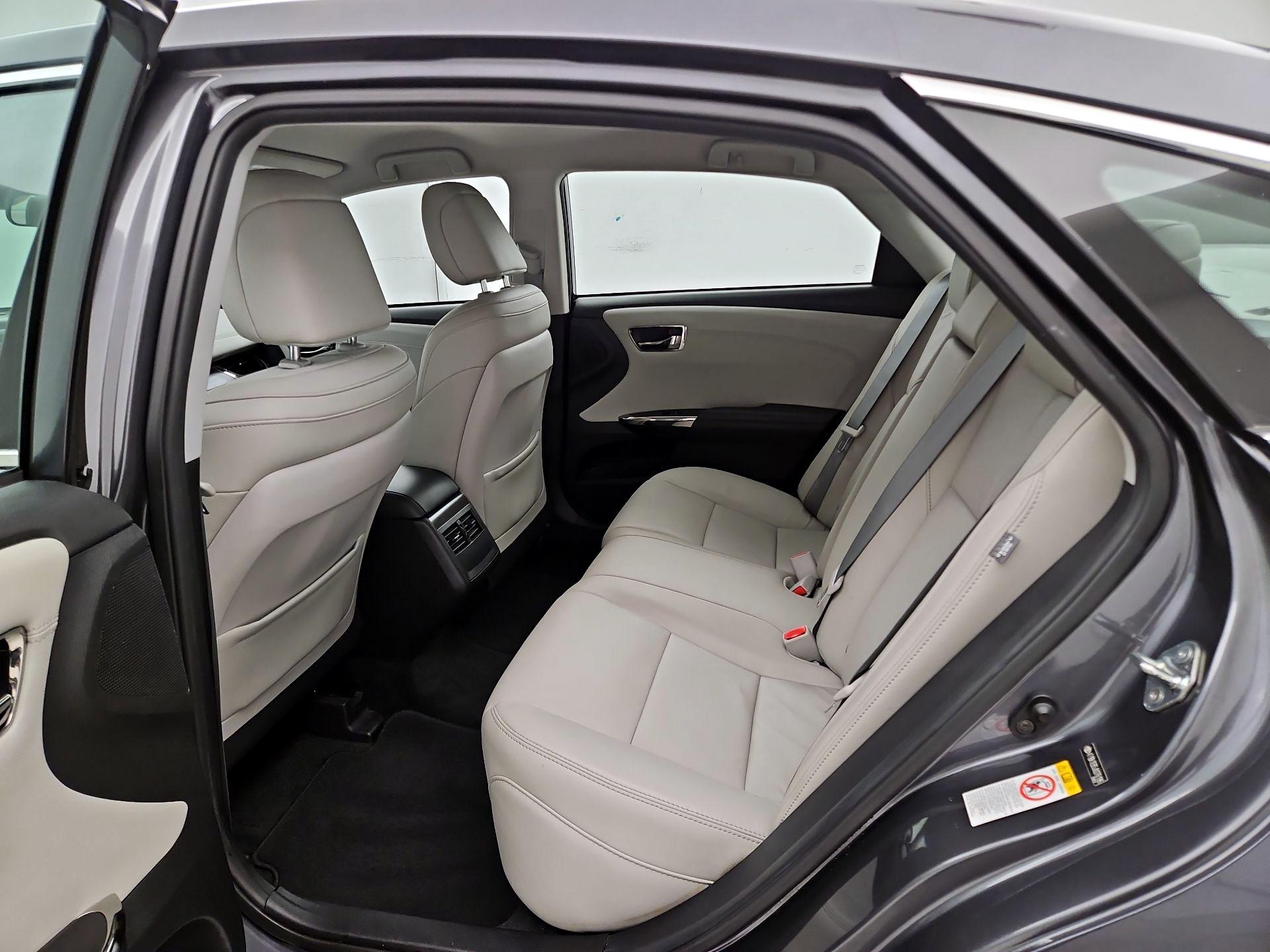 Thumbnail: 2018 Toyota Avalon - 19