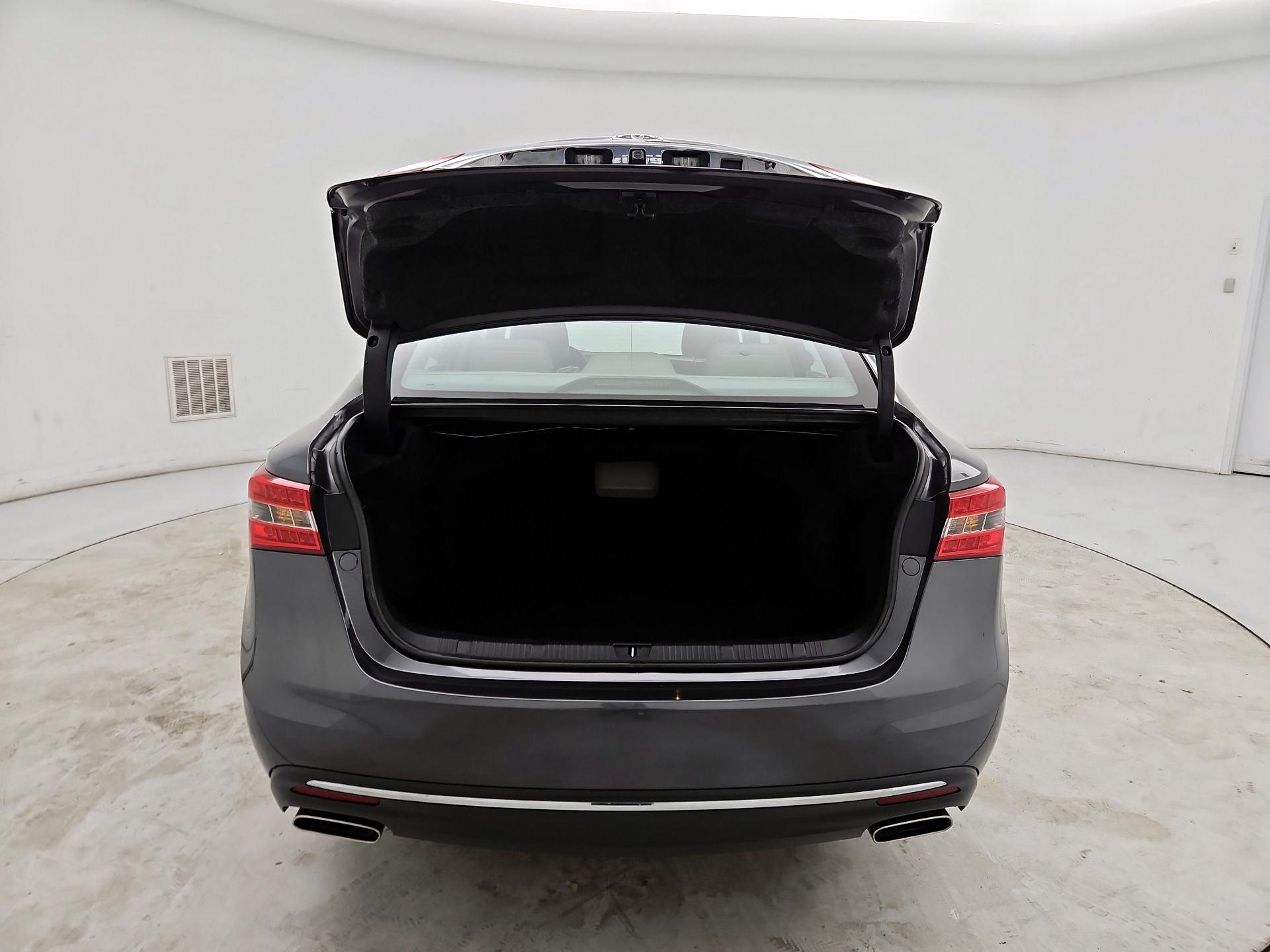 Thumbnail: 2018 Toyota Avalon - 20