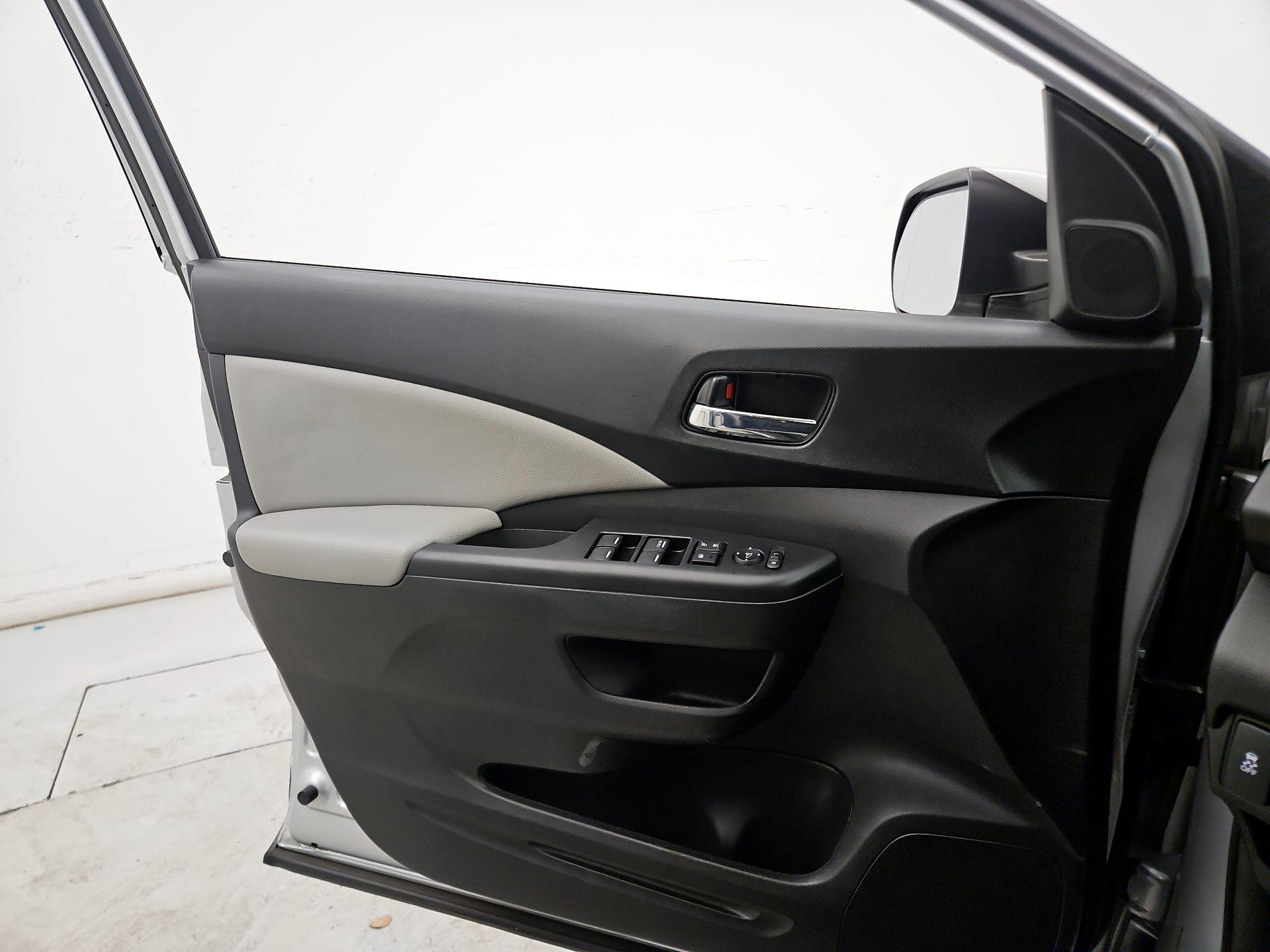 Thumbnail: 2016 Honda CR-V - 12