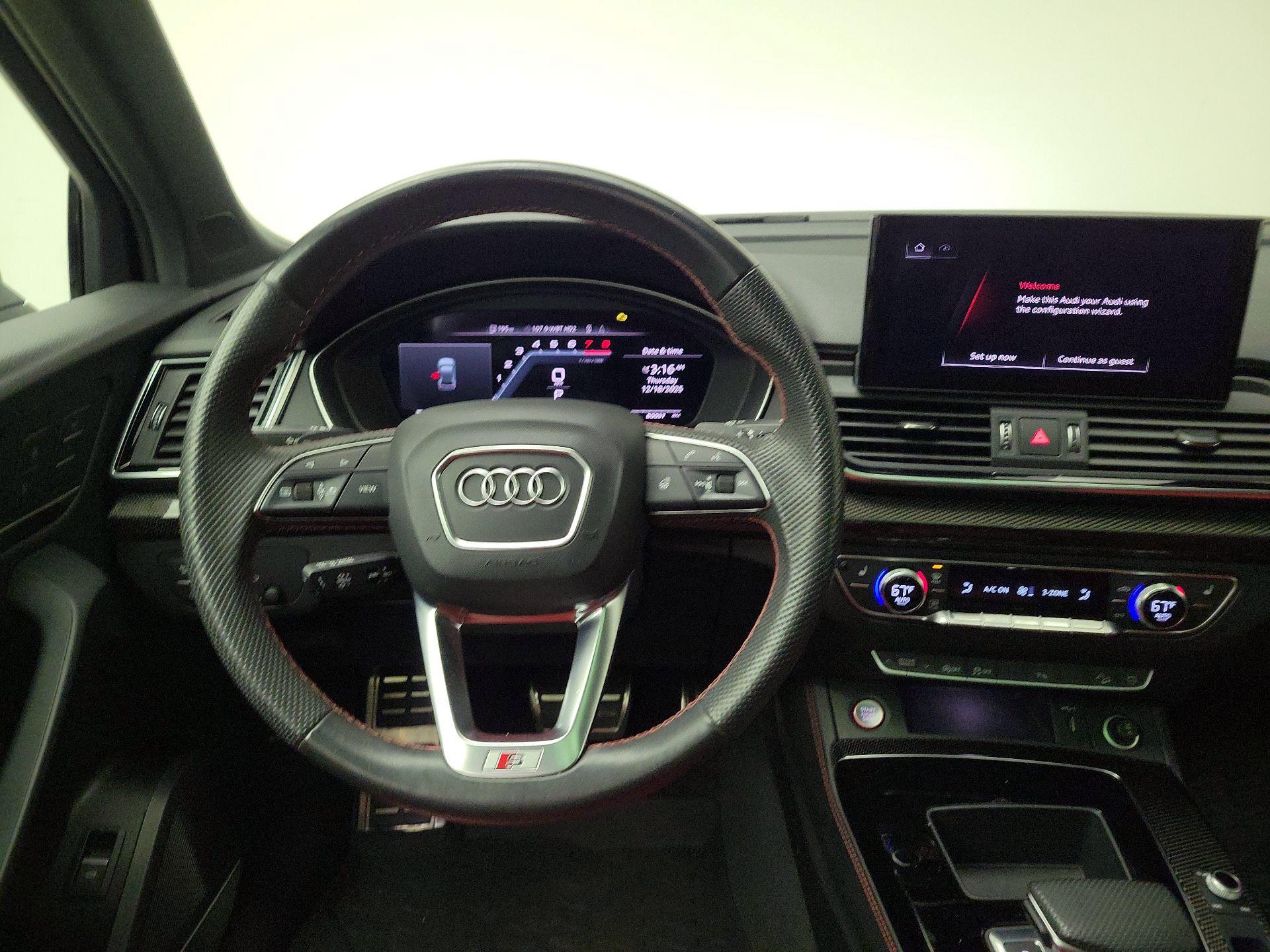 Thumbnail: 2021 Audi SQ5 - 10