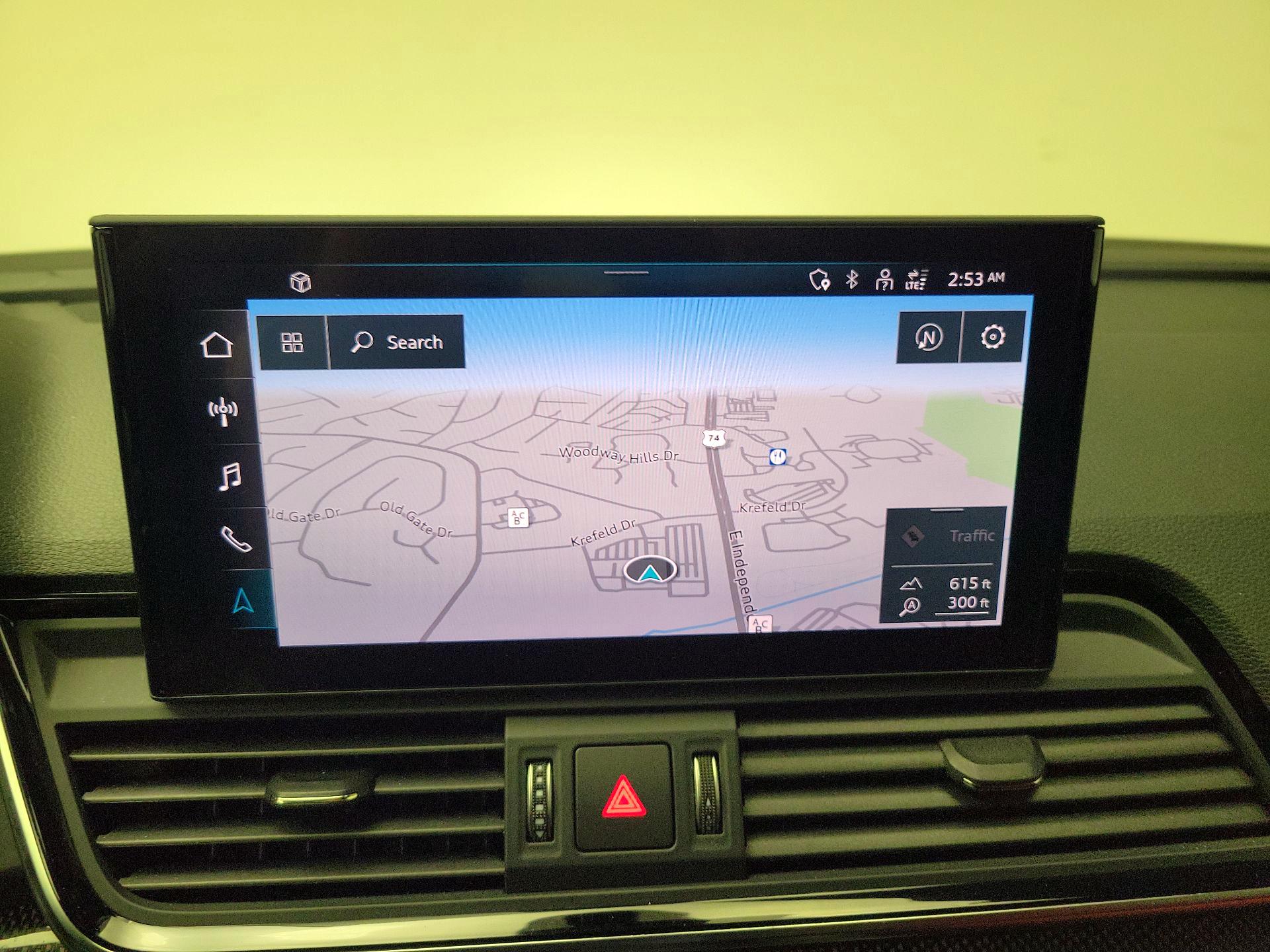 Thumbnail: 2021 Audi SQ5 - 14