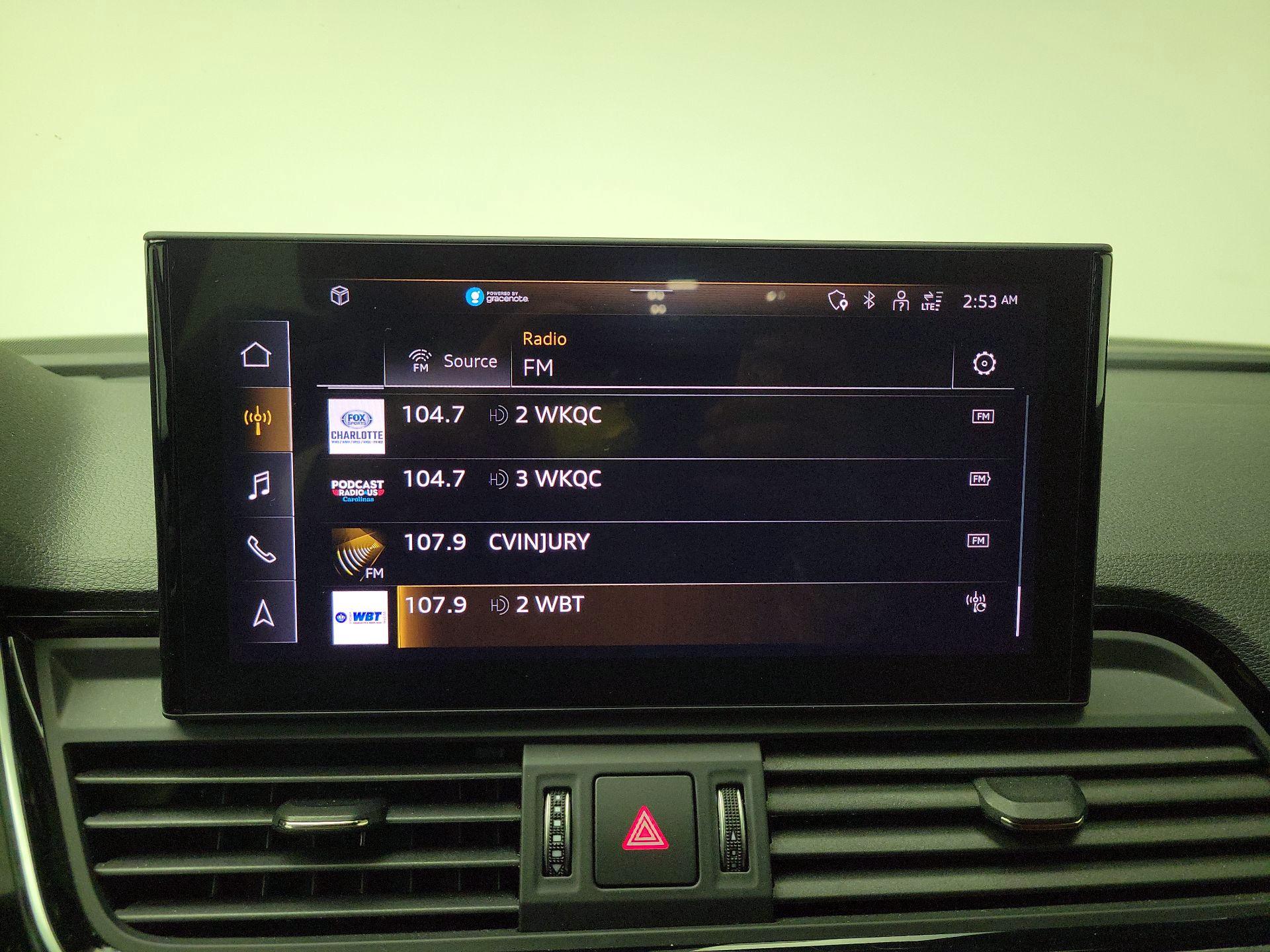 Thumbnail: 2021 Audi SQ5 - 16