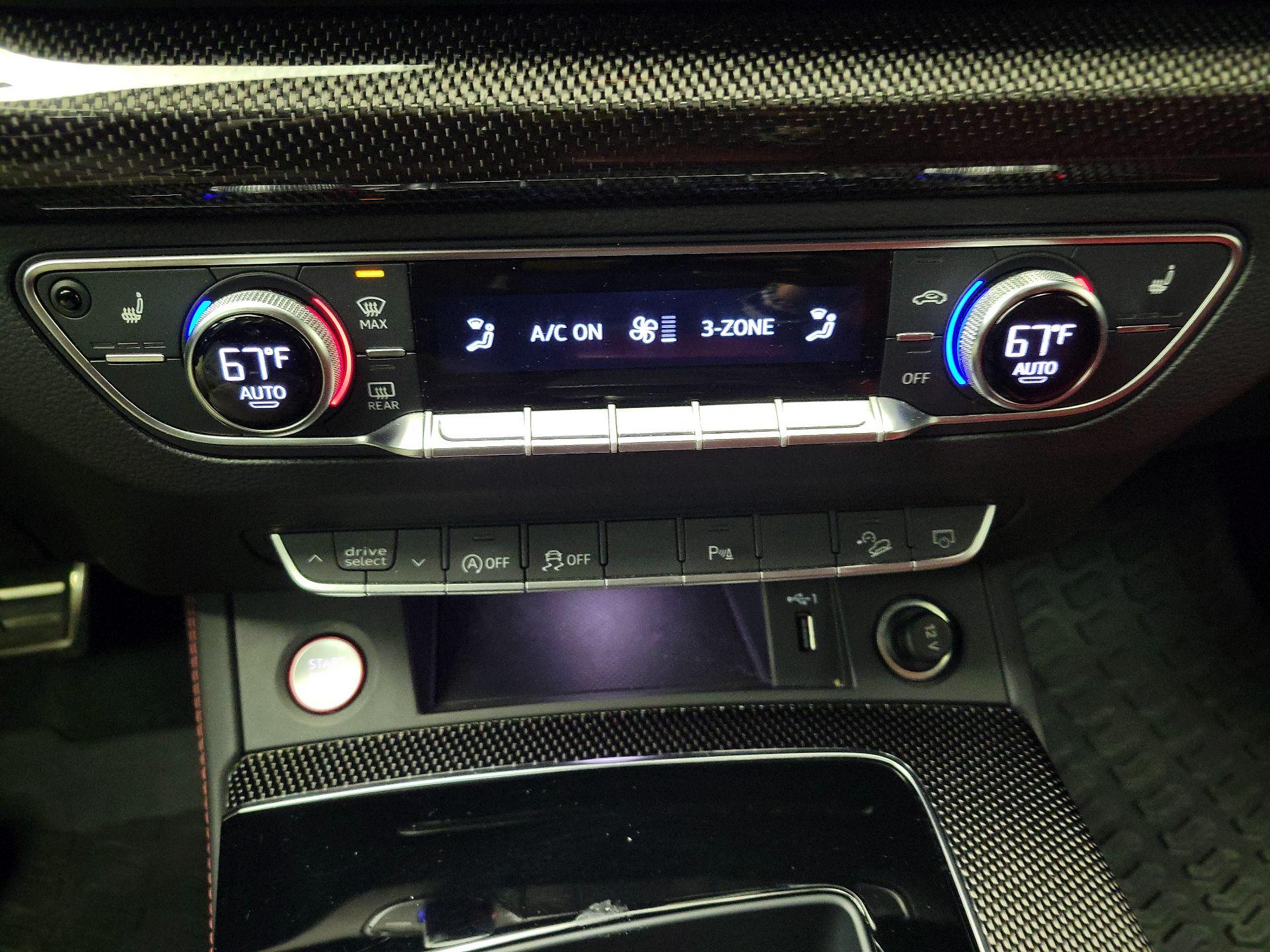 Thumbnail: 2021 Audi SQ5 - 17