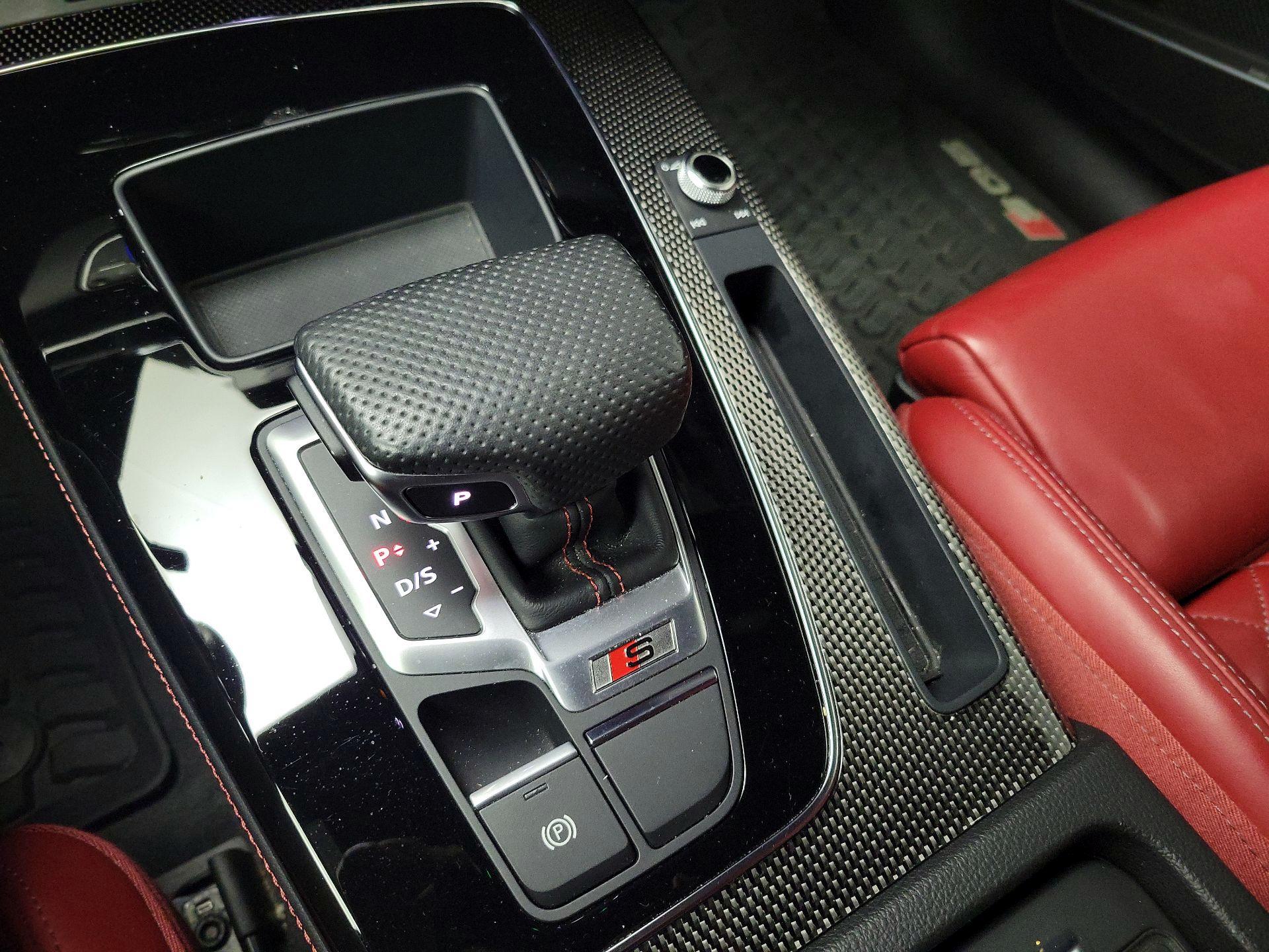 Thumbnail: 2021 Audi SQ5 - 18