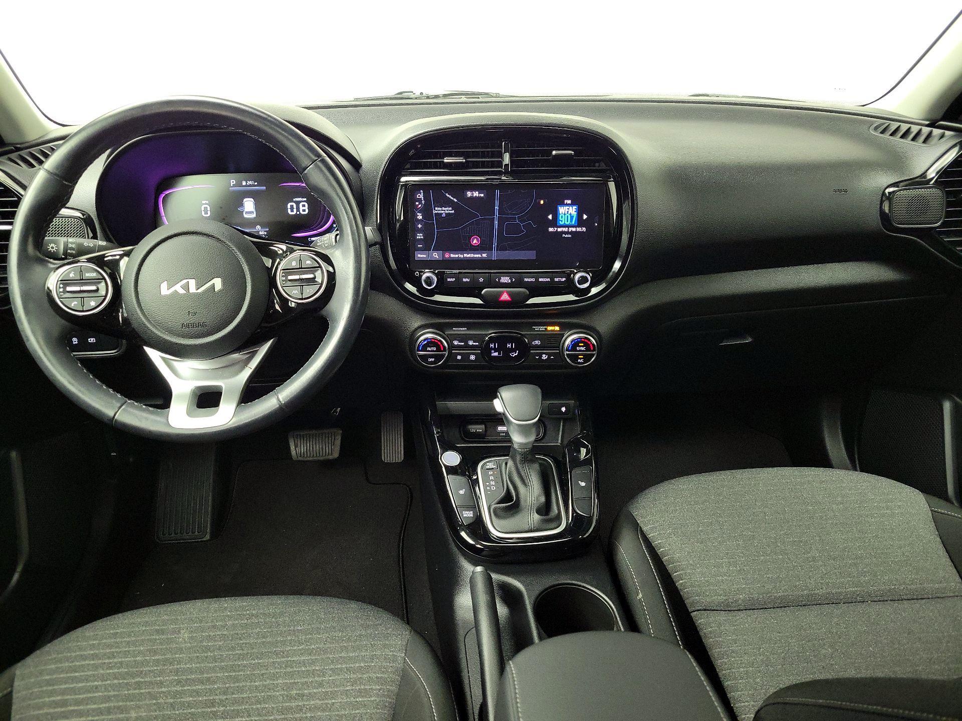 Thumbnail: 2023 Kia Soul - 9