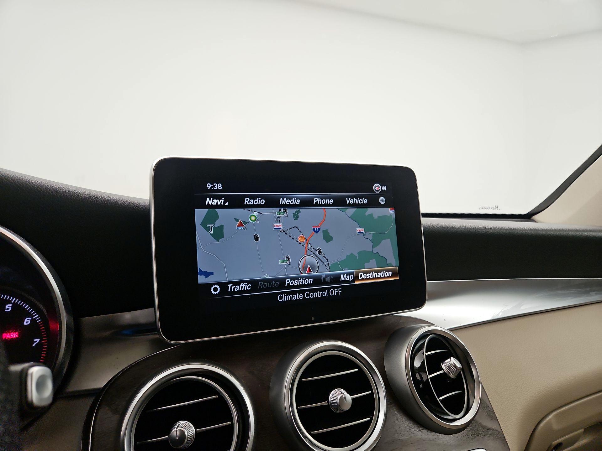 Thumbnail: 2019 Mercedes-Benz GLC - 14