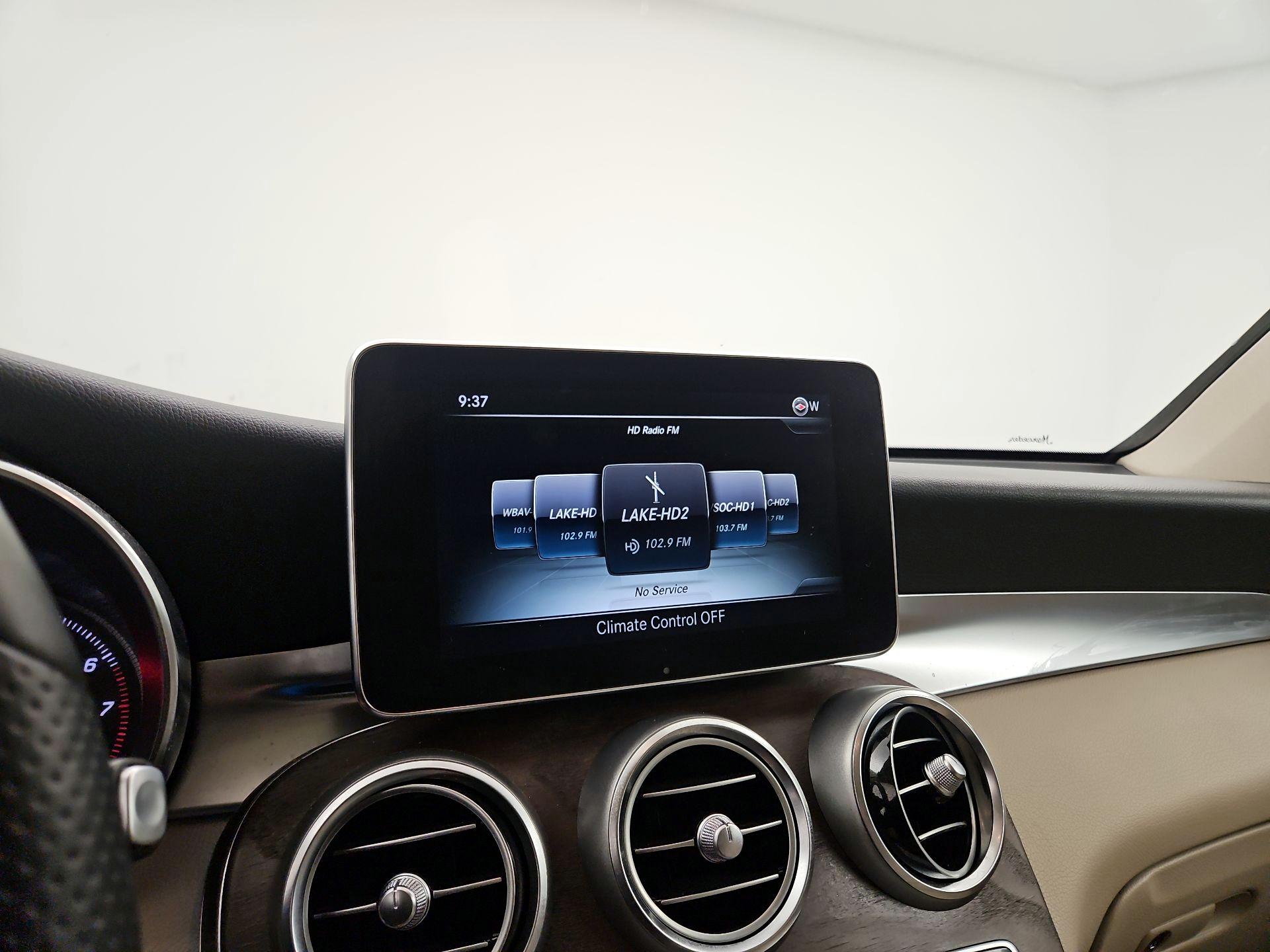 Thumbnail: 2019 Mercedes-Benz GLC - 16