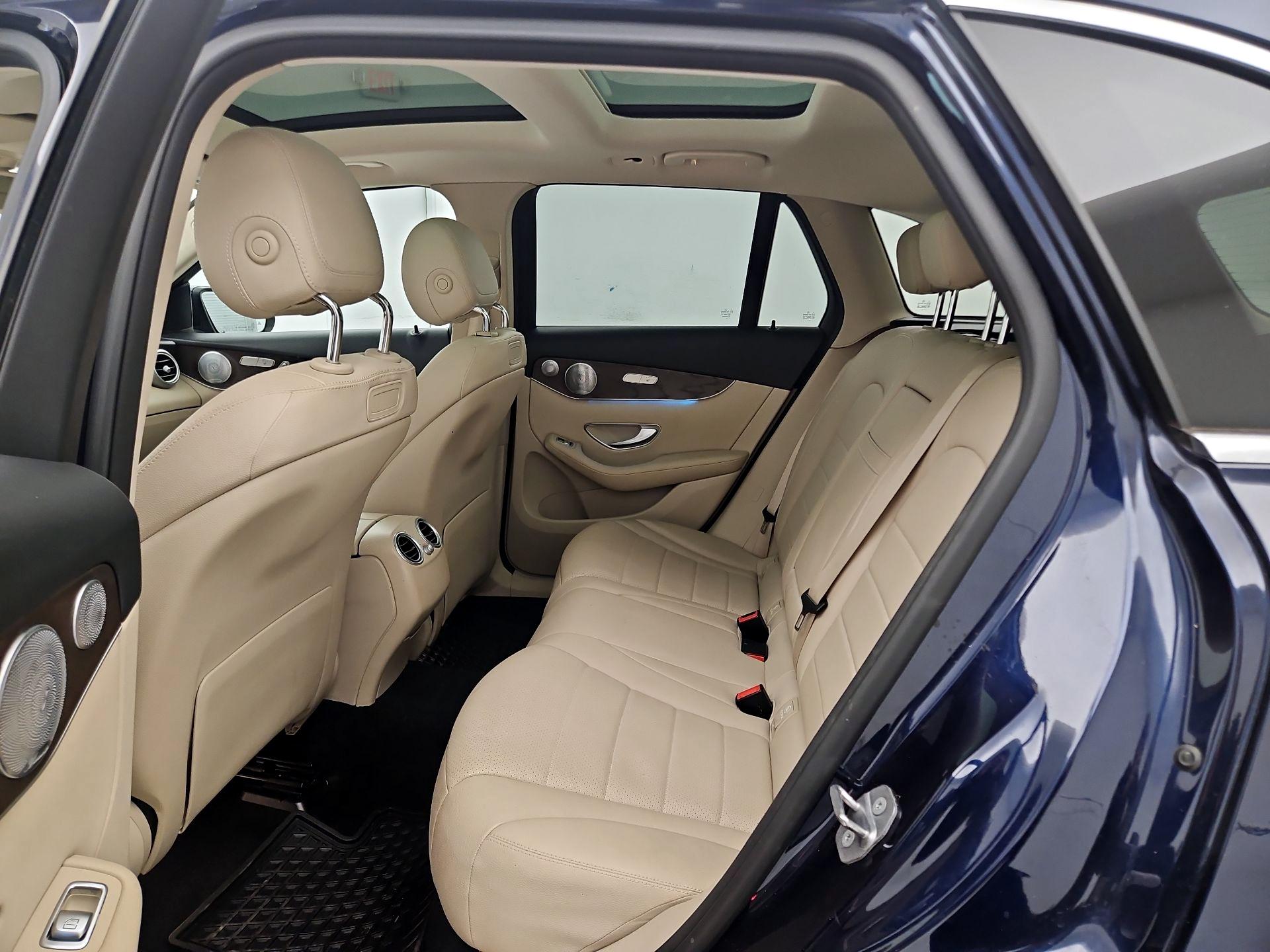 Thumbnail: 2019 Mercedes-Benz GLC - 20