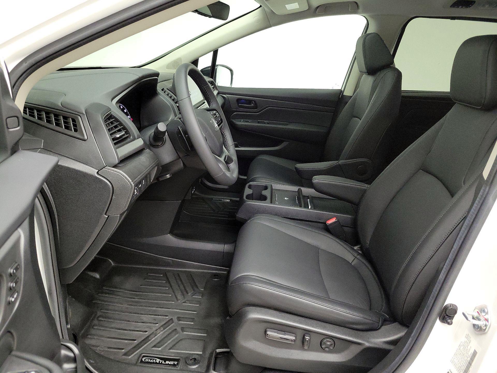 Thumbnail: 2025 Honda Odyssey - 11