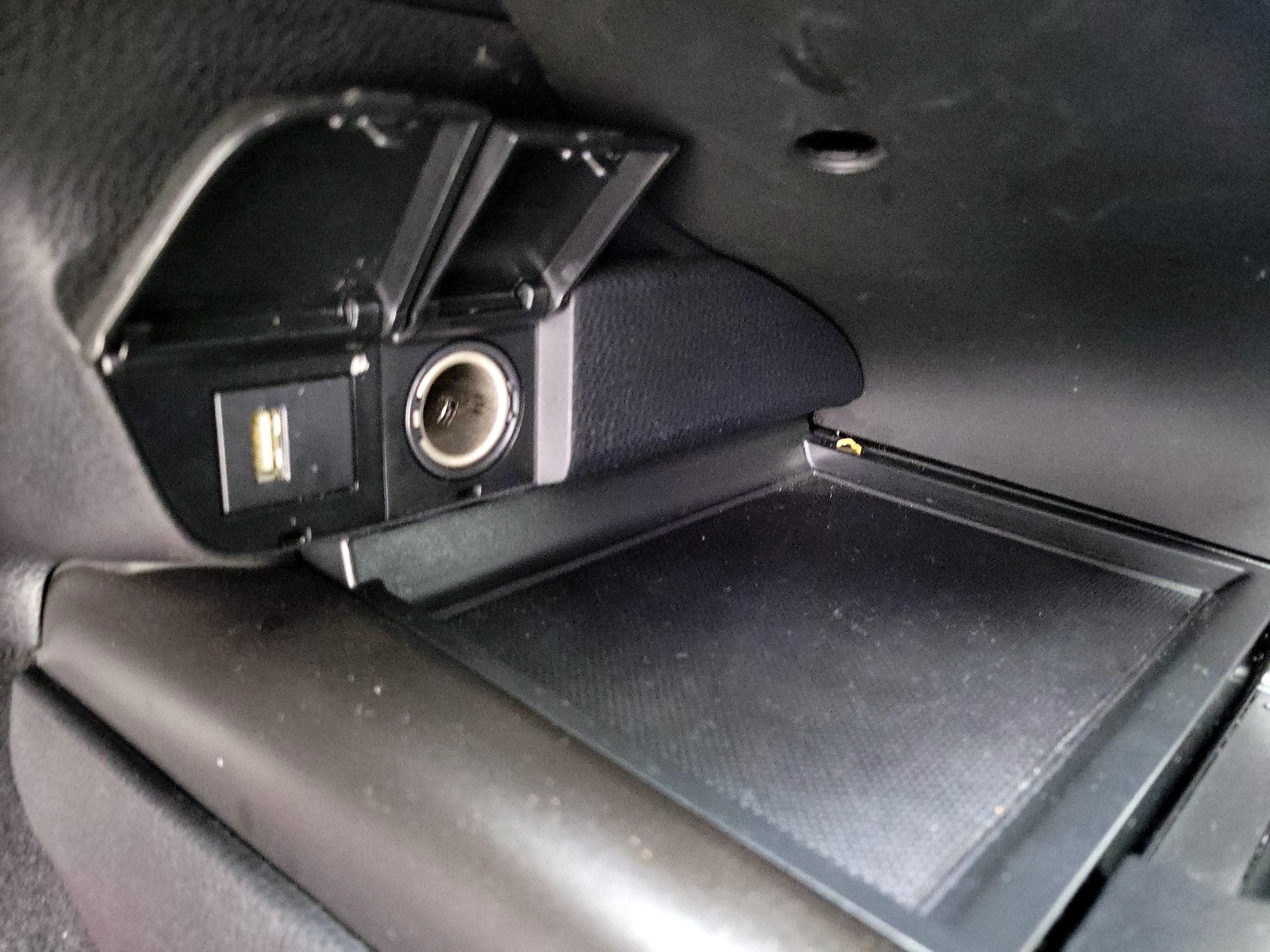 Thumbnail: 2024 Toyota Camry - 18