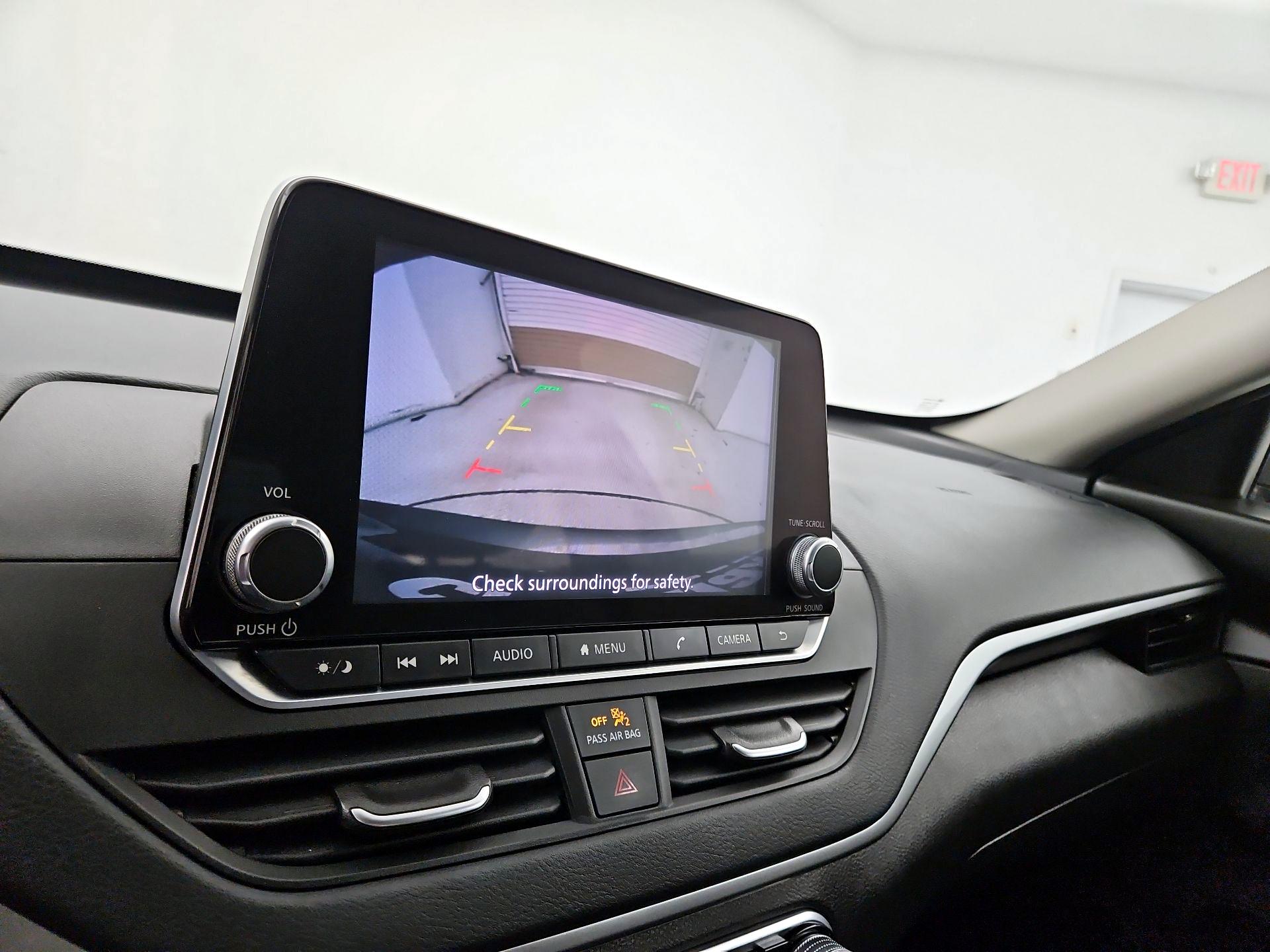 Thumbnail: 2020 Nissan Altima - 14