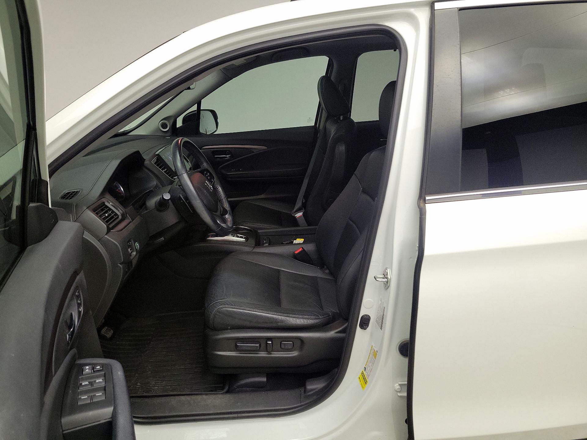 Thumbnail: 2021 Honda Pilot - 11