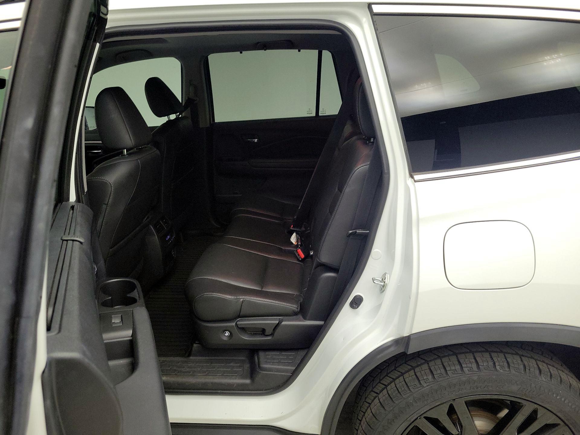 Thumbnail: 2021 Honda Pilot - 20