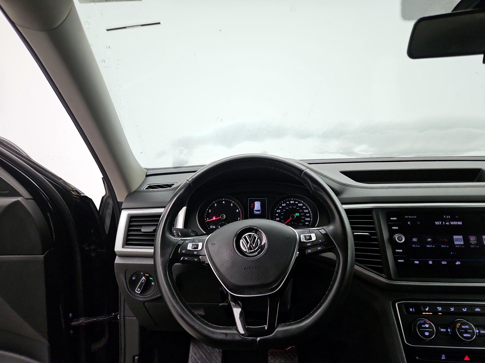 Thumbnail: 2019 Volkswagen Atlas - 10