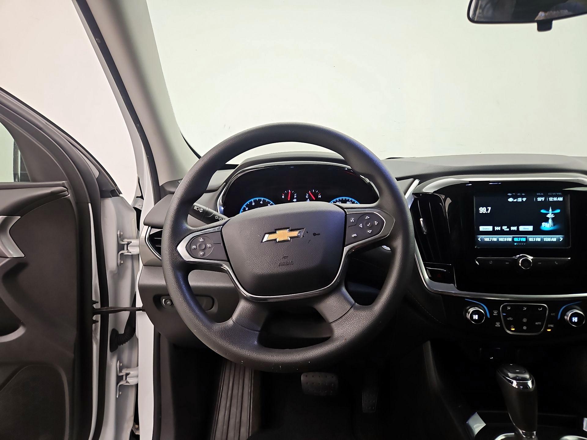 Thumbnail: 2019 Chevrolet Traverse - 10