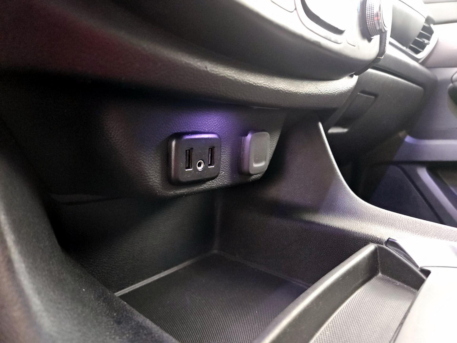 Thumbnail: 2019 Chevrolet Traverse - 18