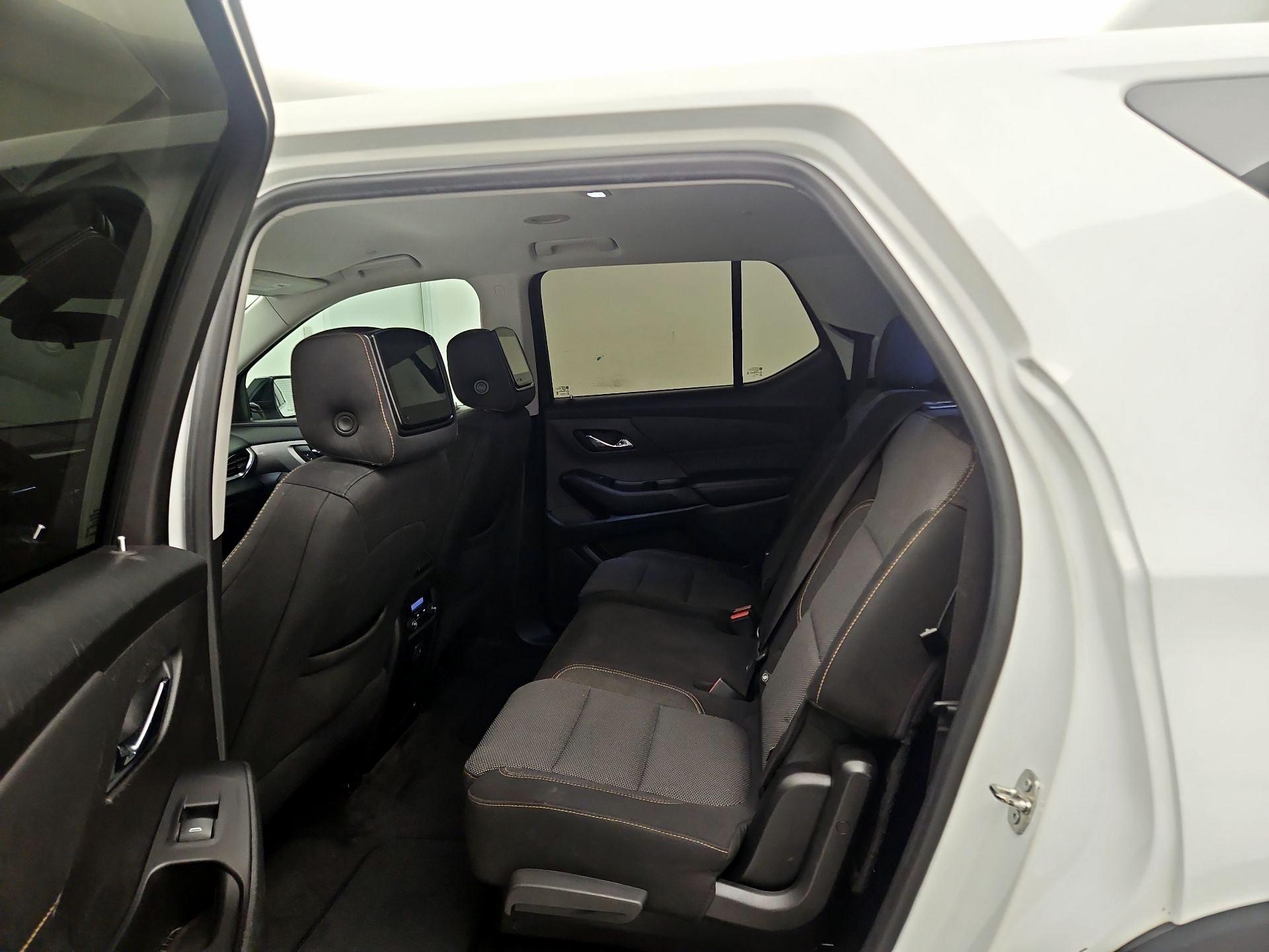 Thumbnail: 2019 Chevrolet Traverse - 19