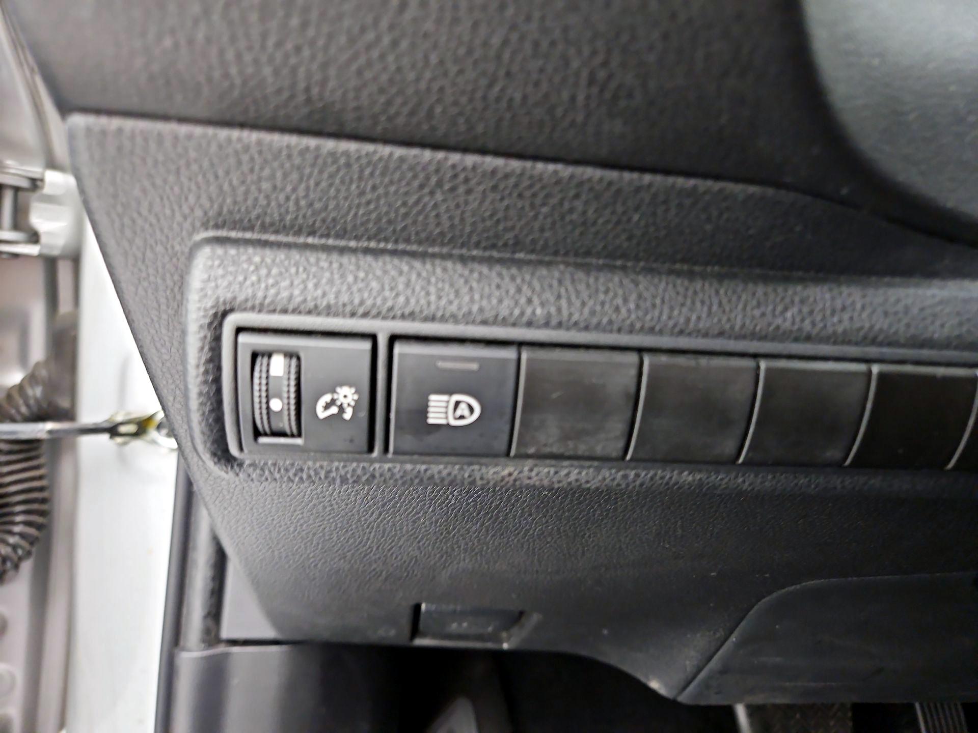 Thumbnail: 2022 Toyota Corolla - 13