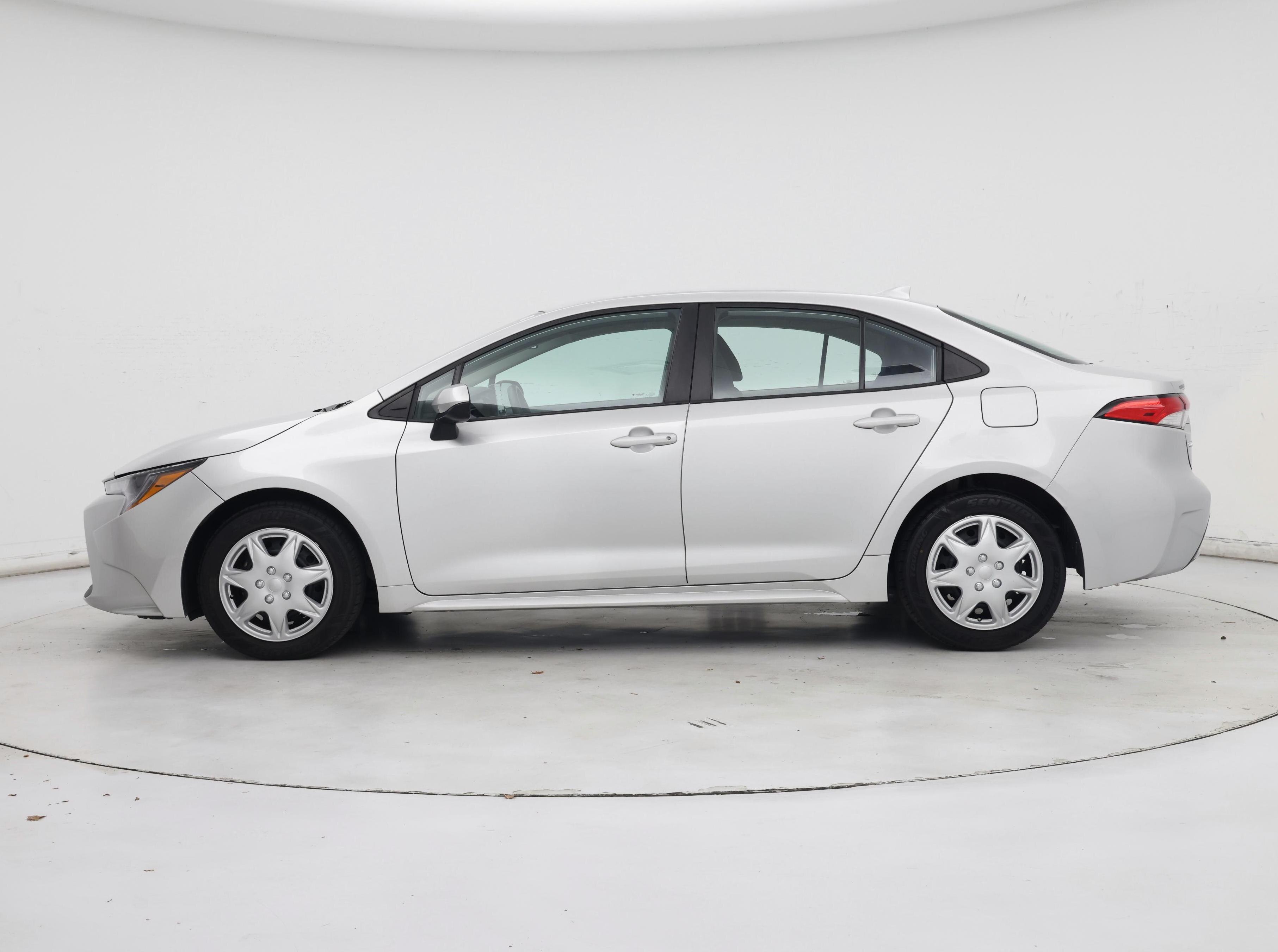 Thumbnail: 2022 Toyota Corolla - 3