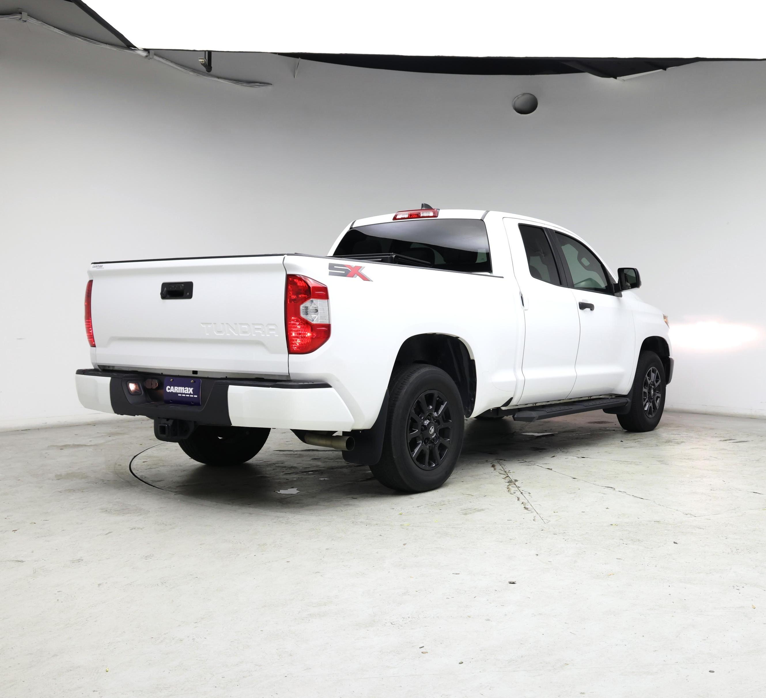 Thumbnail: 2021 Toyota Tundra - 8