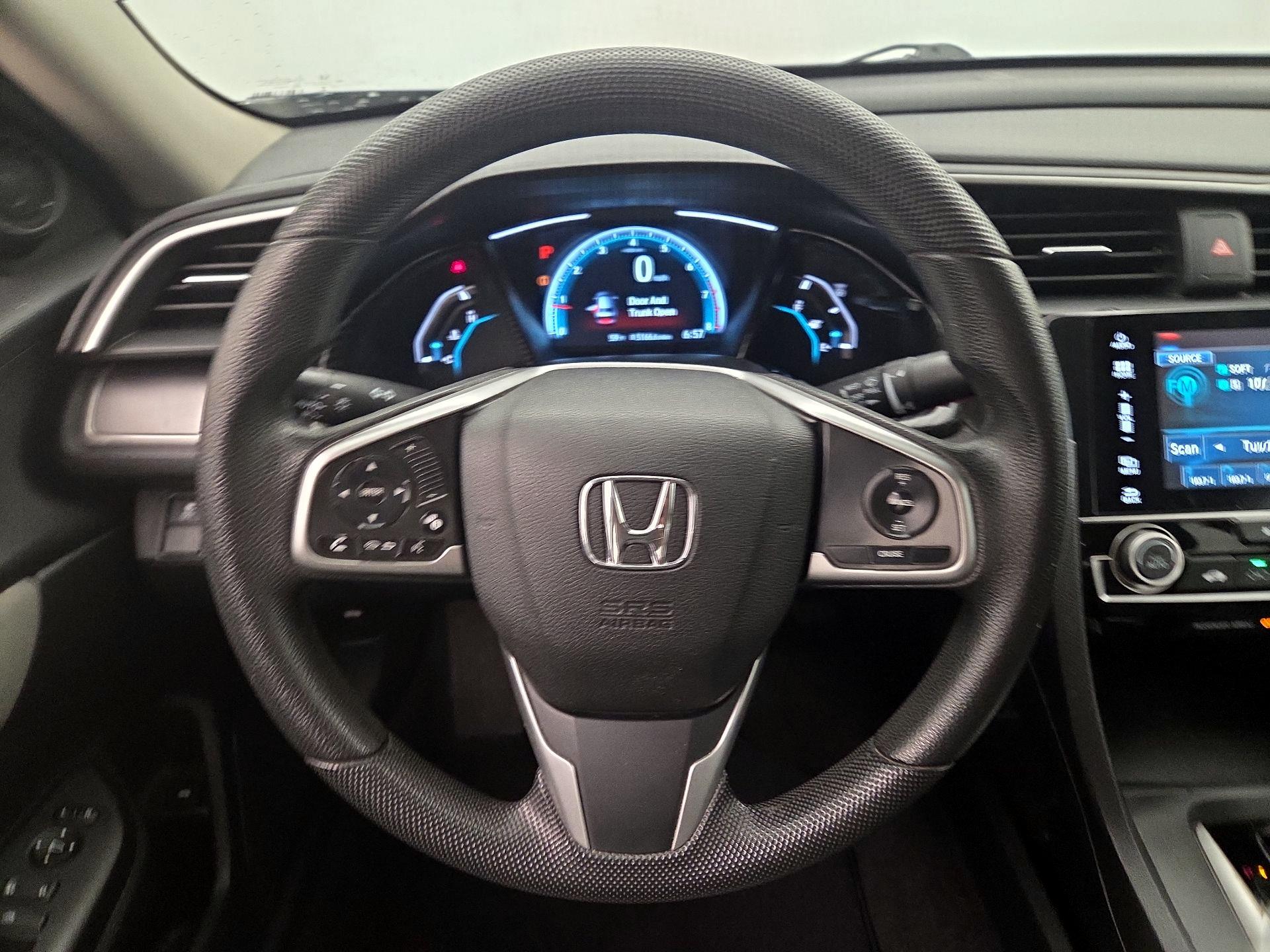 Thumbnail: 2017 Honda Civic - 10