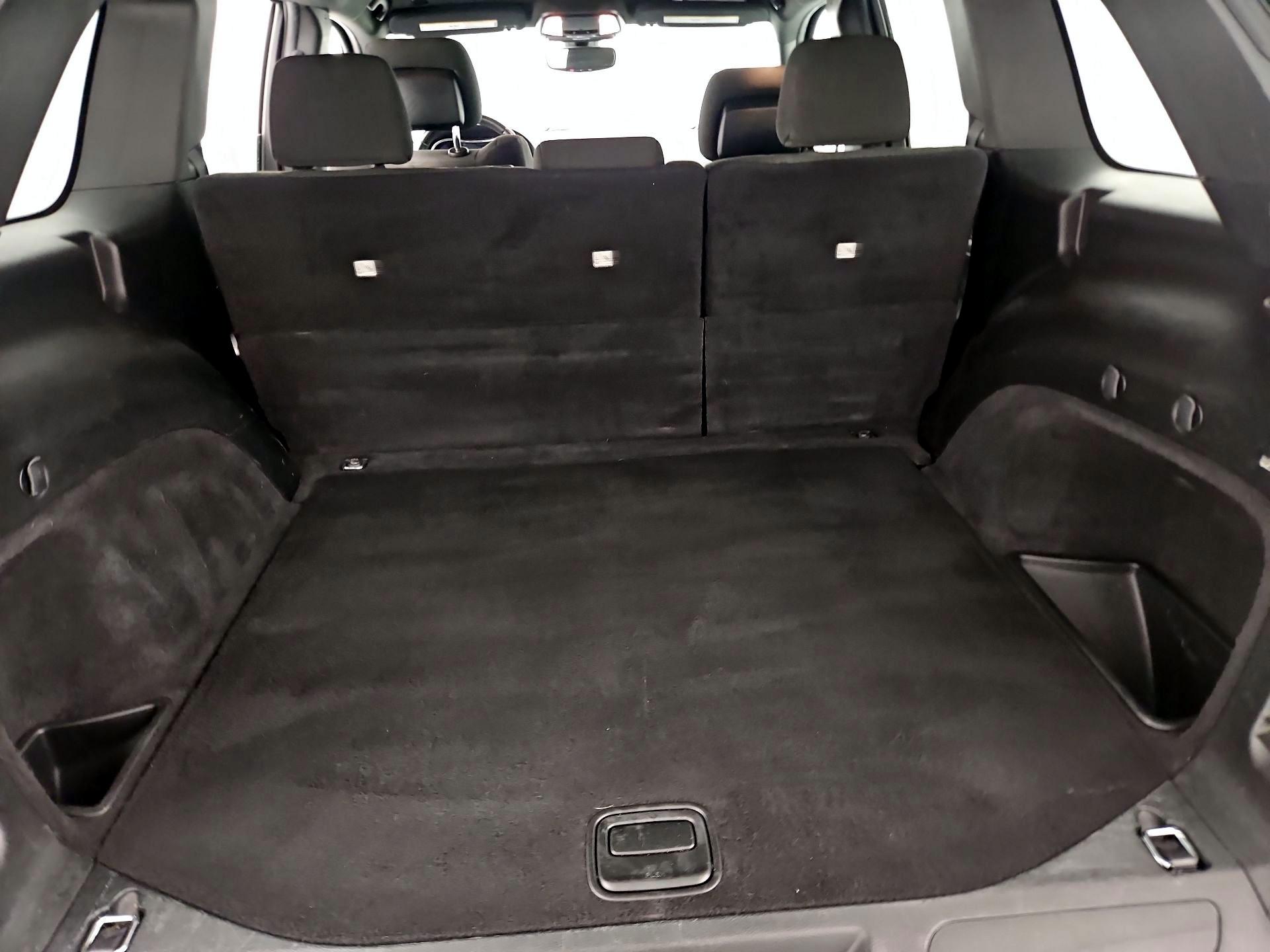 Thumbnail: 2018 Jeep Grand Cherokee - 20