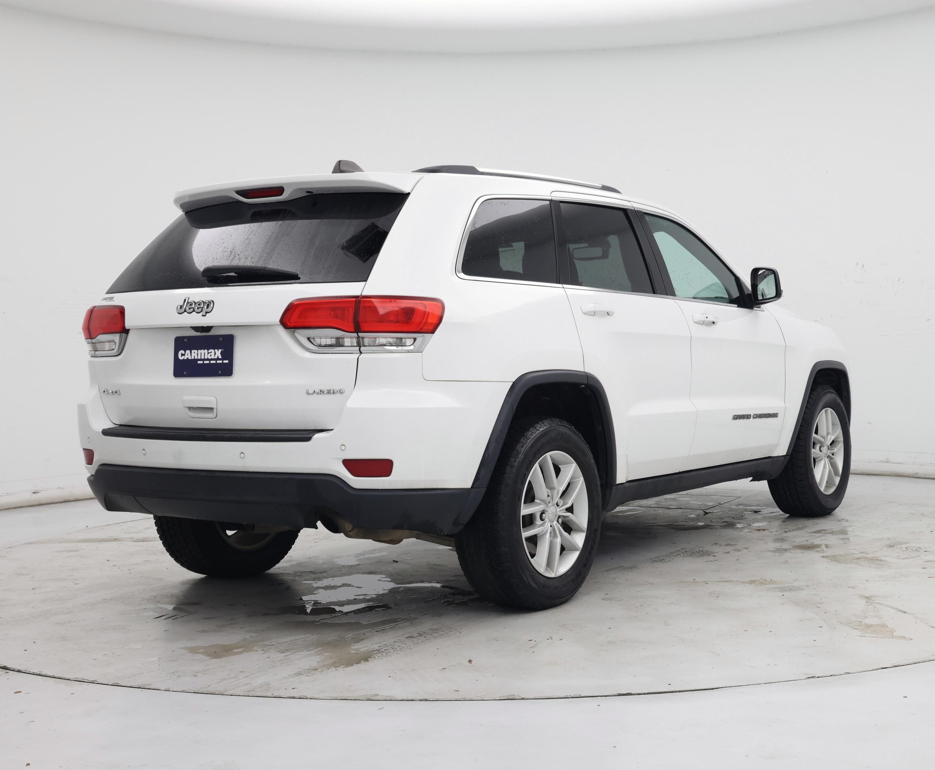 Thumbnail: 2018 Jeep Grand Cherokee - 8