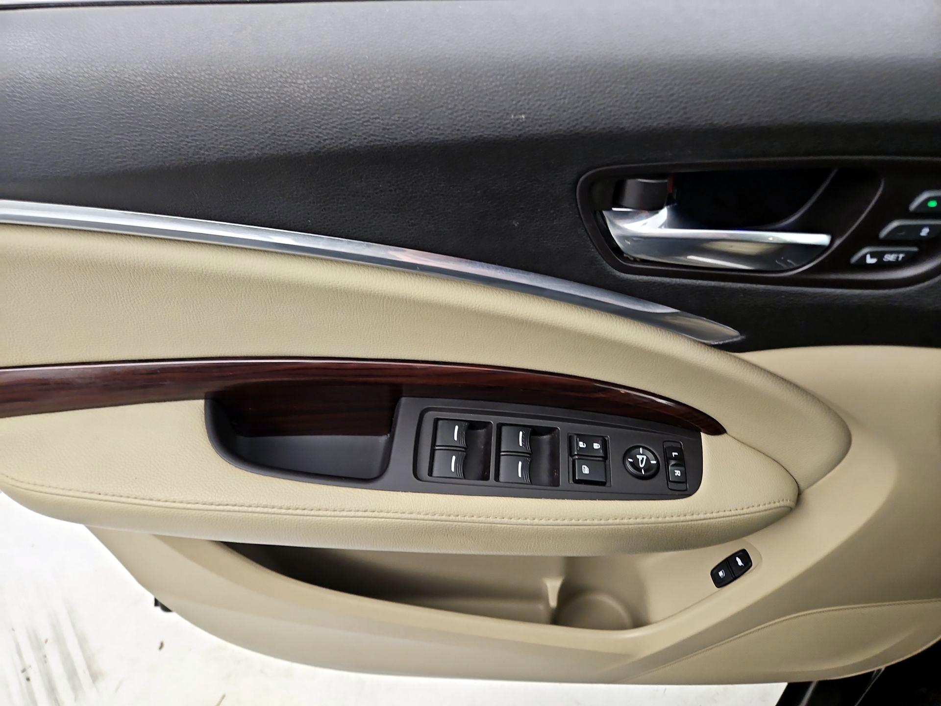 Thumbnail: 2016 Acura MDX - 12