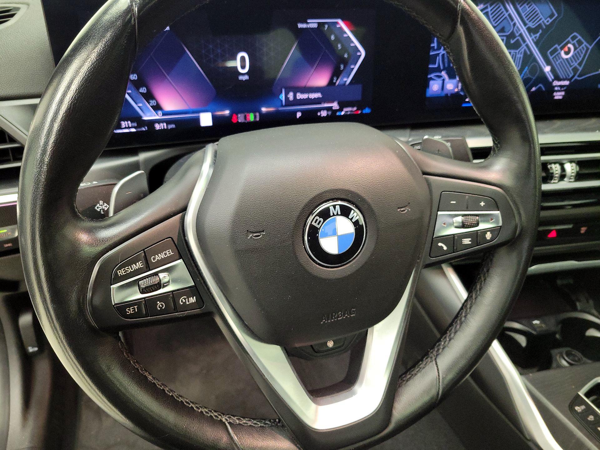 Thumbnail: 2023 BMW 3 Series - 10