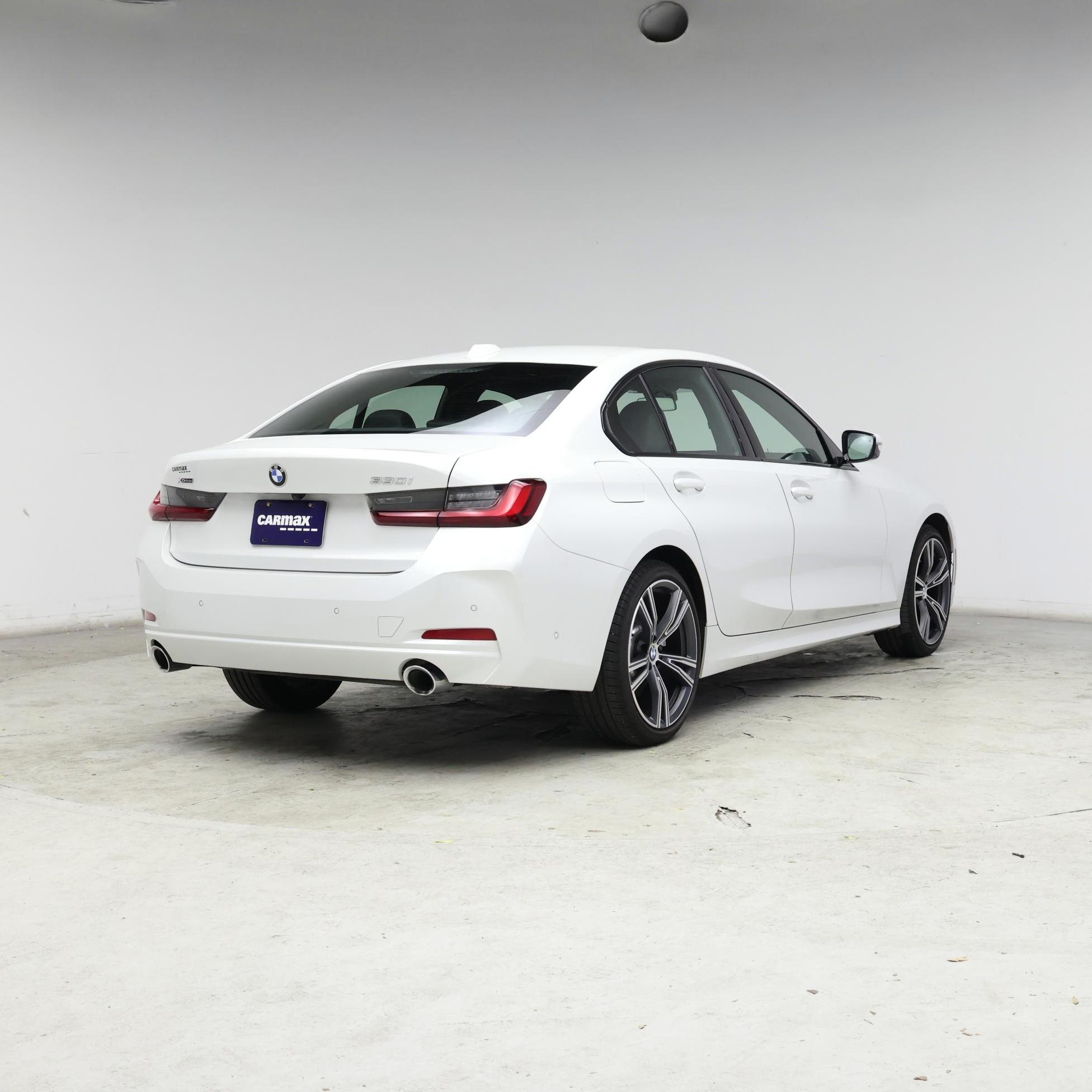 Thumbnail: 2023 BMW 3 Series - 8