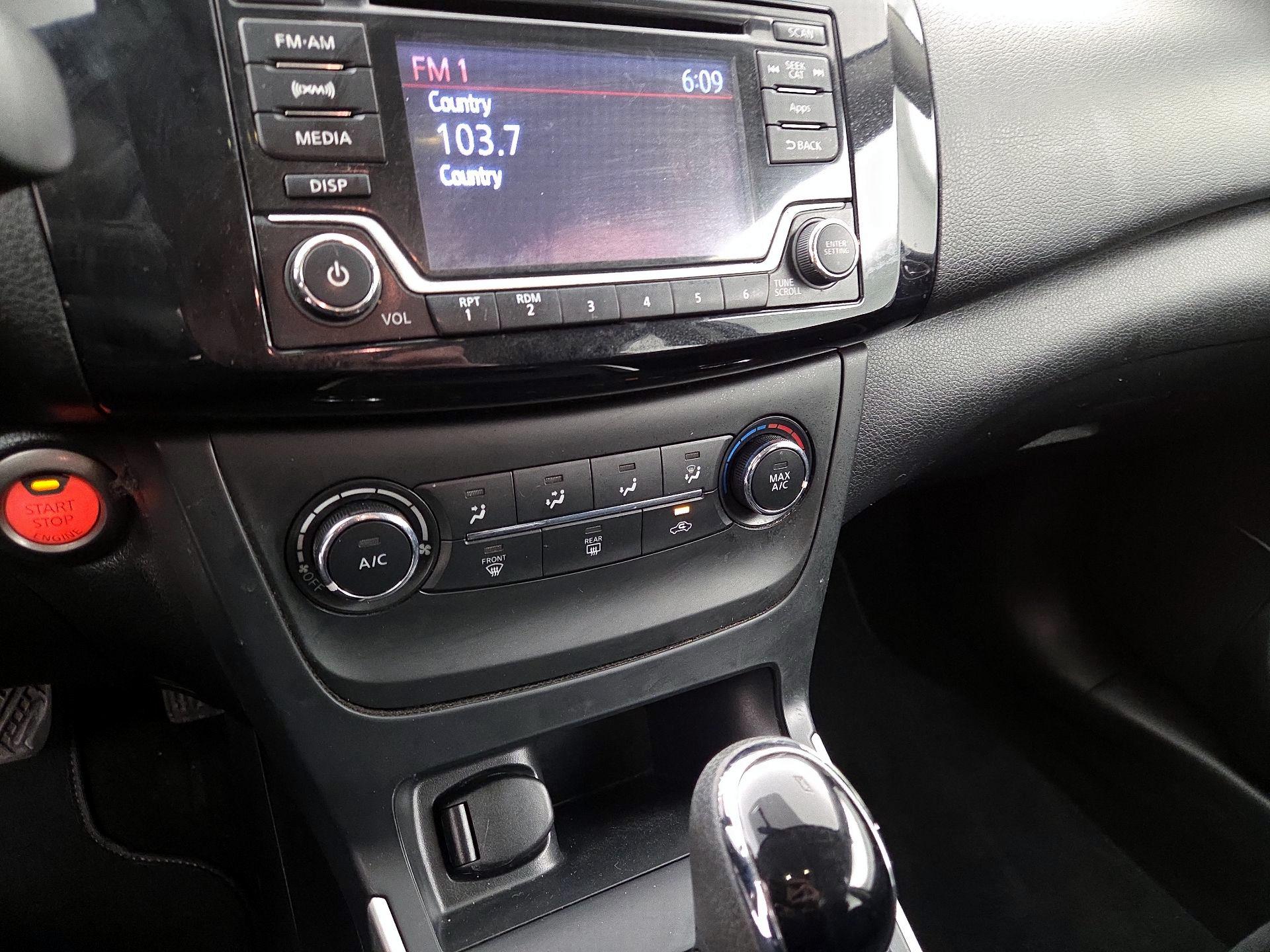 Thumbnail: 2016 Nissan Sentra - 16