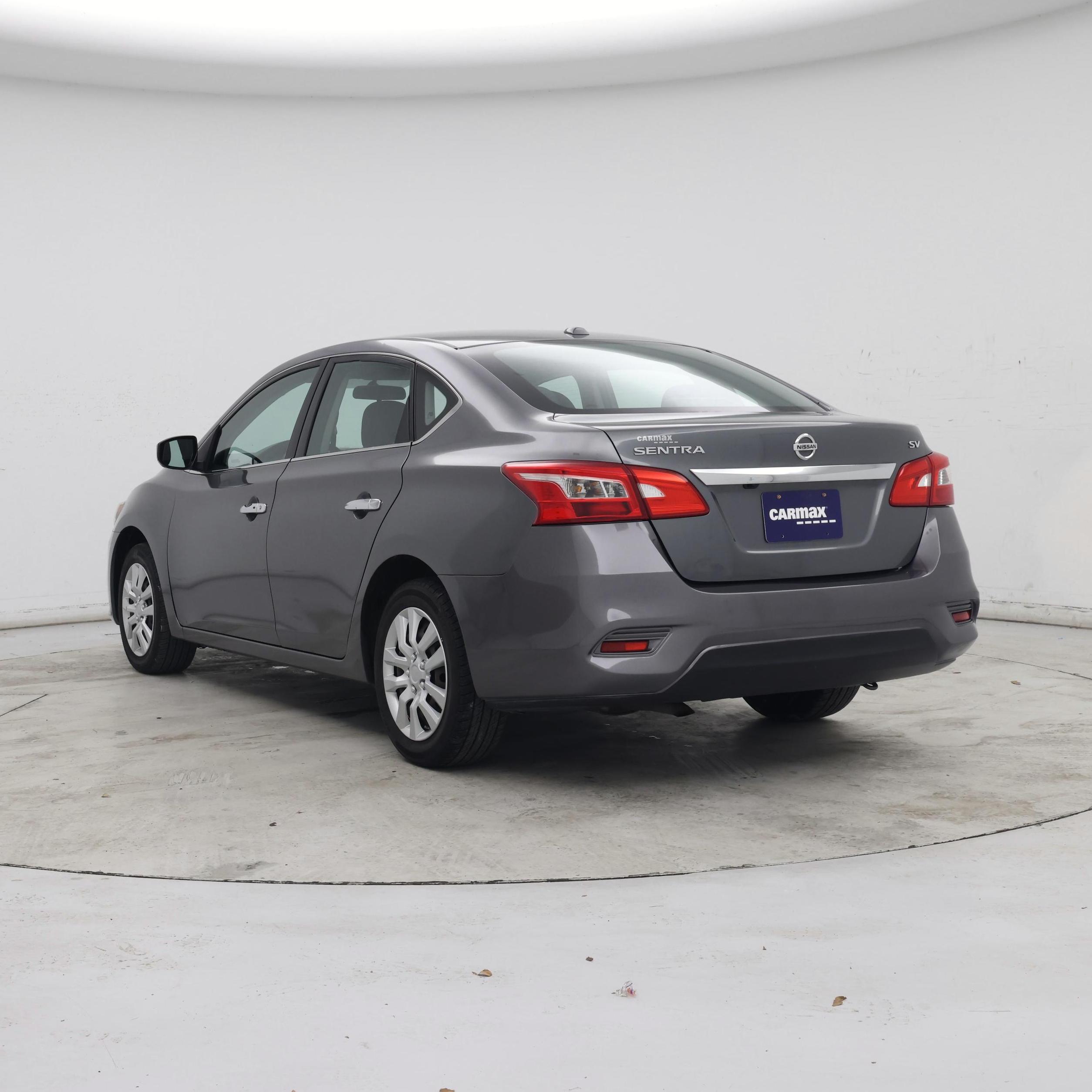 Thumbnail: 2016 Nissan Sentra - 2