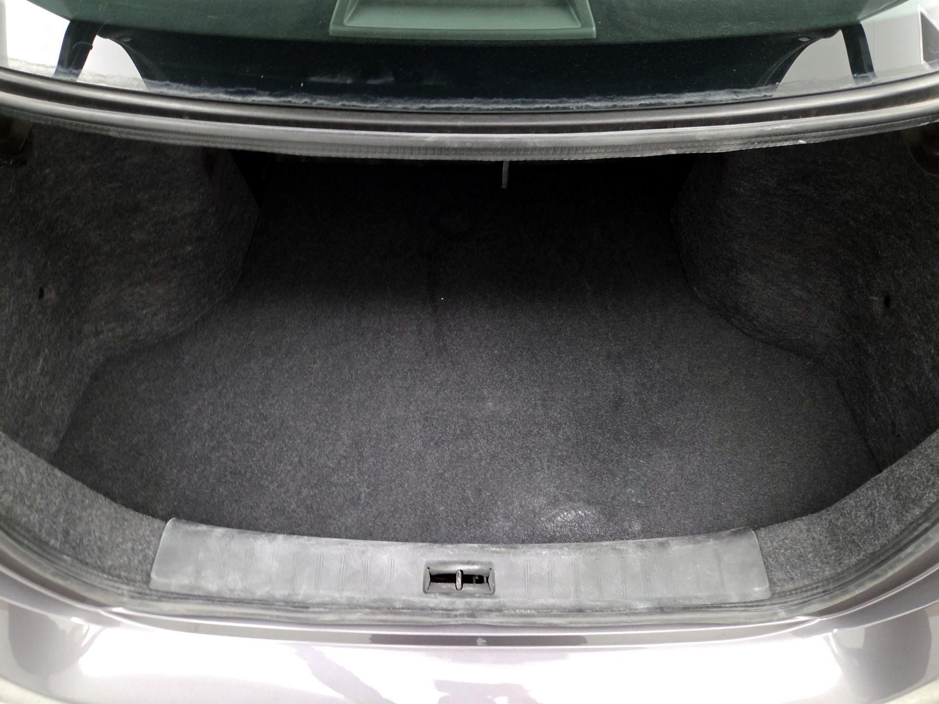 Thumbnail: 2016 Nissan Sentra - 19