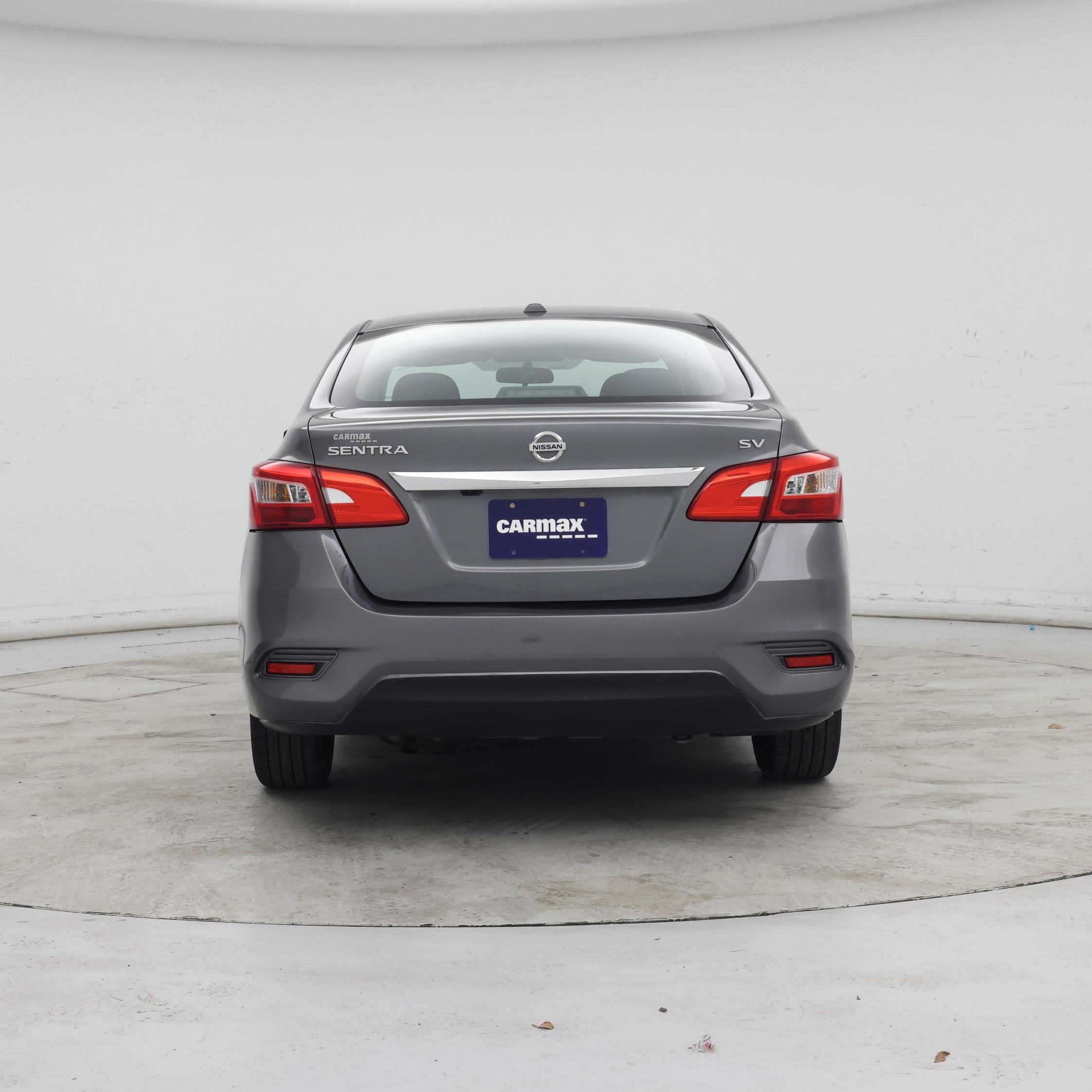 Thumbnail: 2016 Nissan Sentra - 6