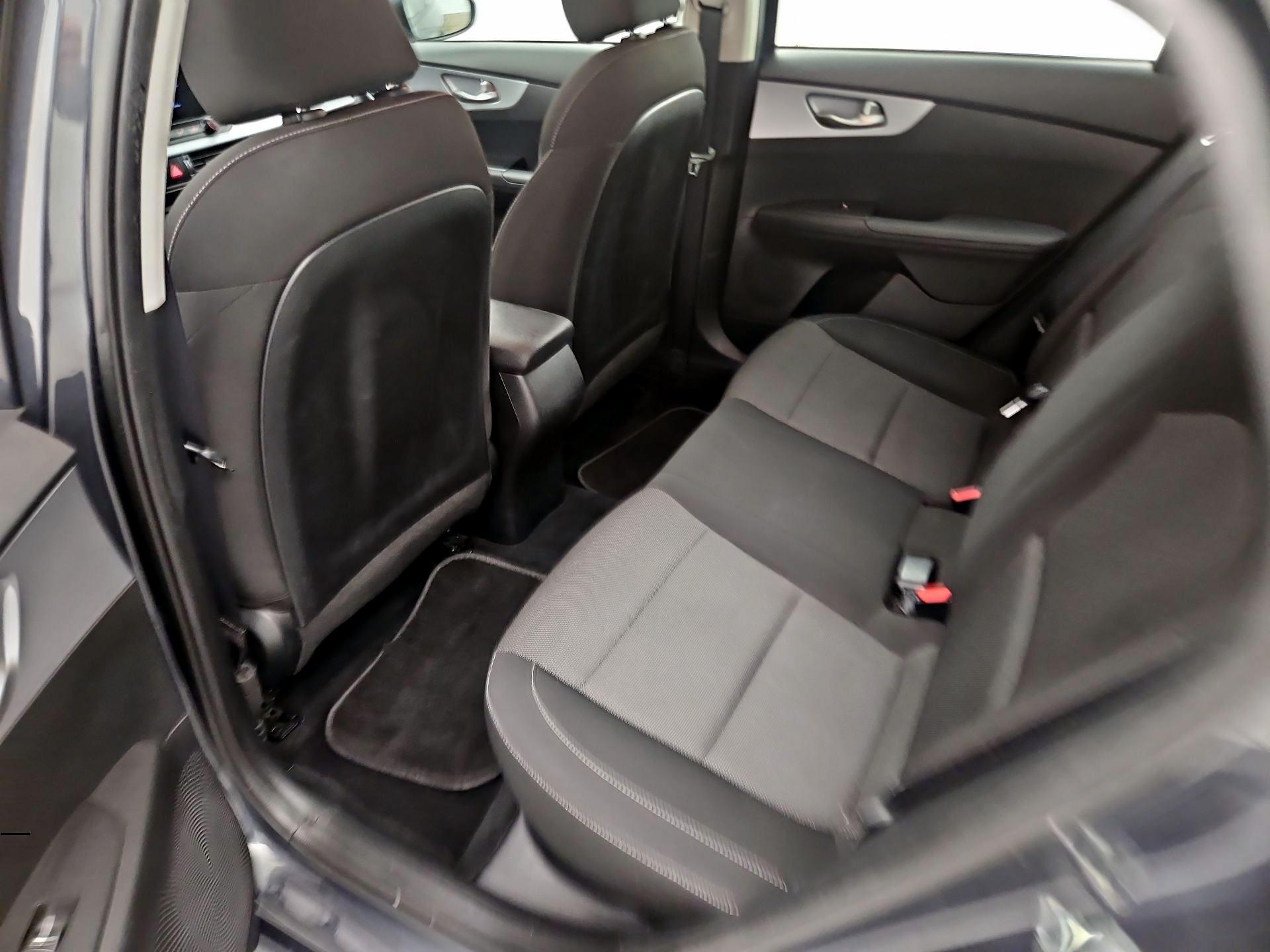 Thumbnail: 2023 Kia Forte - 19