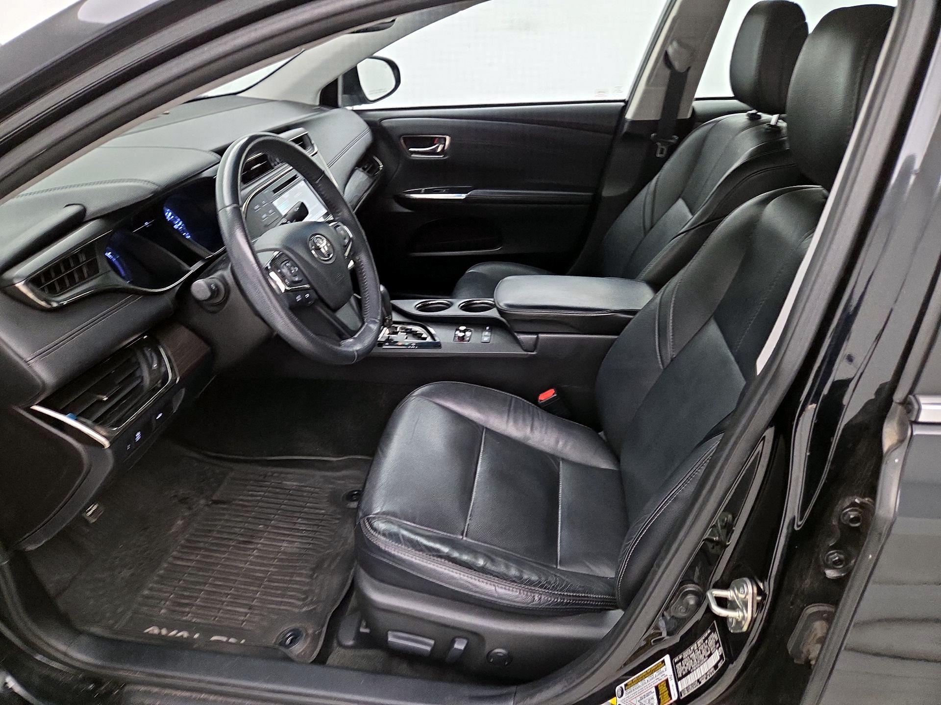 Thumbnail: 2018 Toyota Avalon - 11