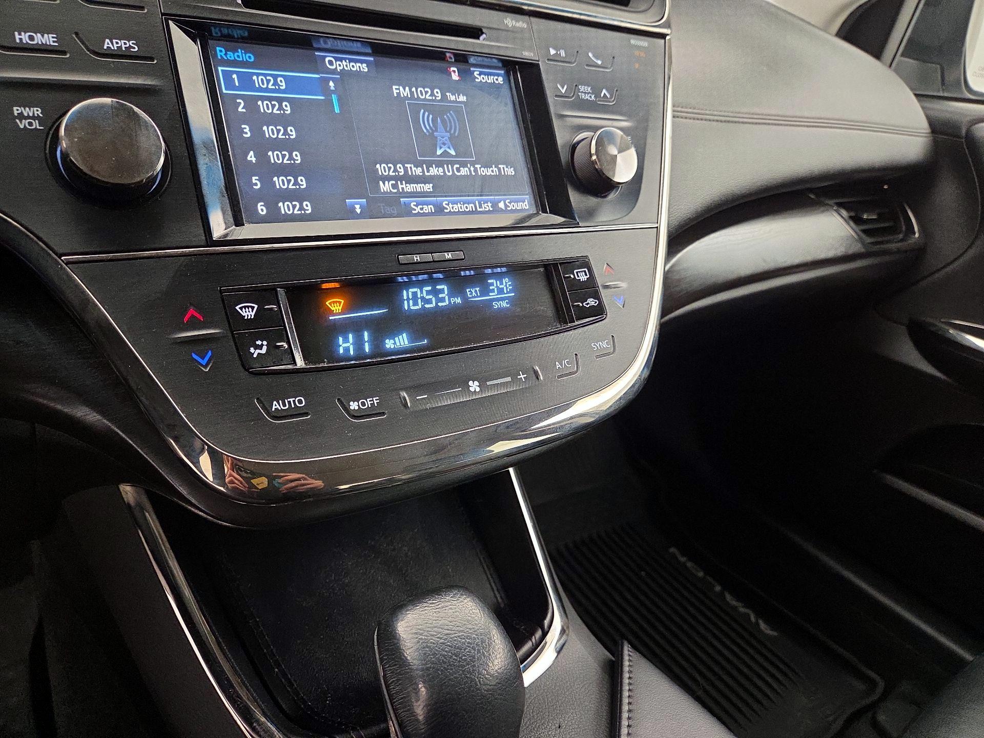 Thumbnail: 2018 Toyota Avalon - 16