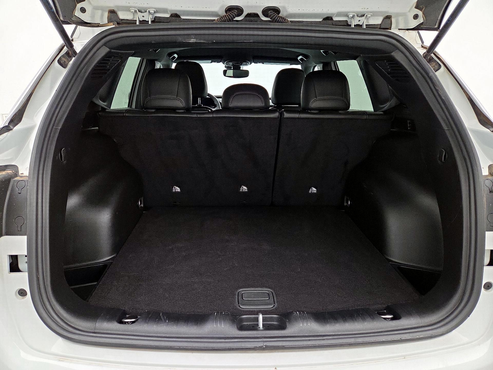 Thumbnail: 2025 Jeep Compass - 20