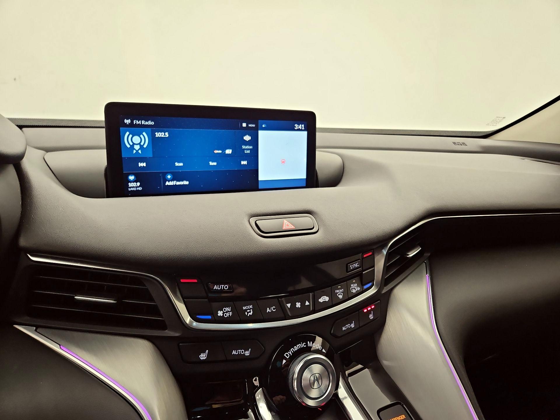 Thumbnail: 2022 Acura TLX - 15