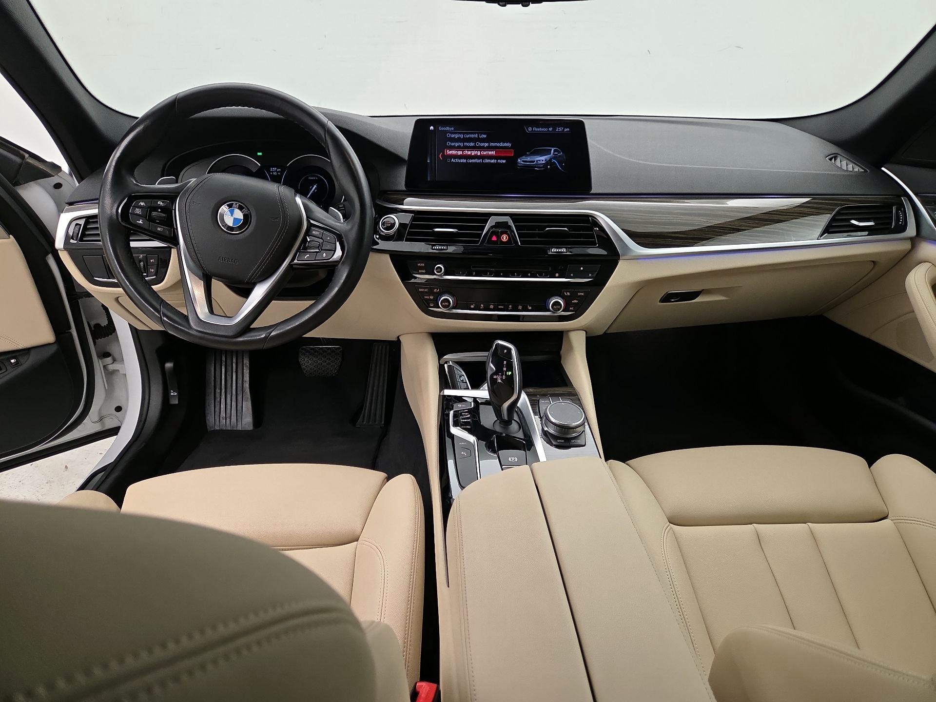 Thumbnail: 2019 BMW 5 Series - 9