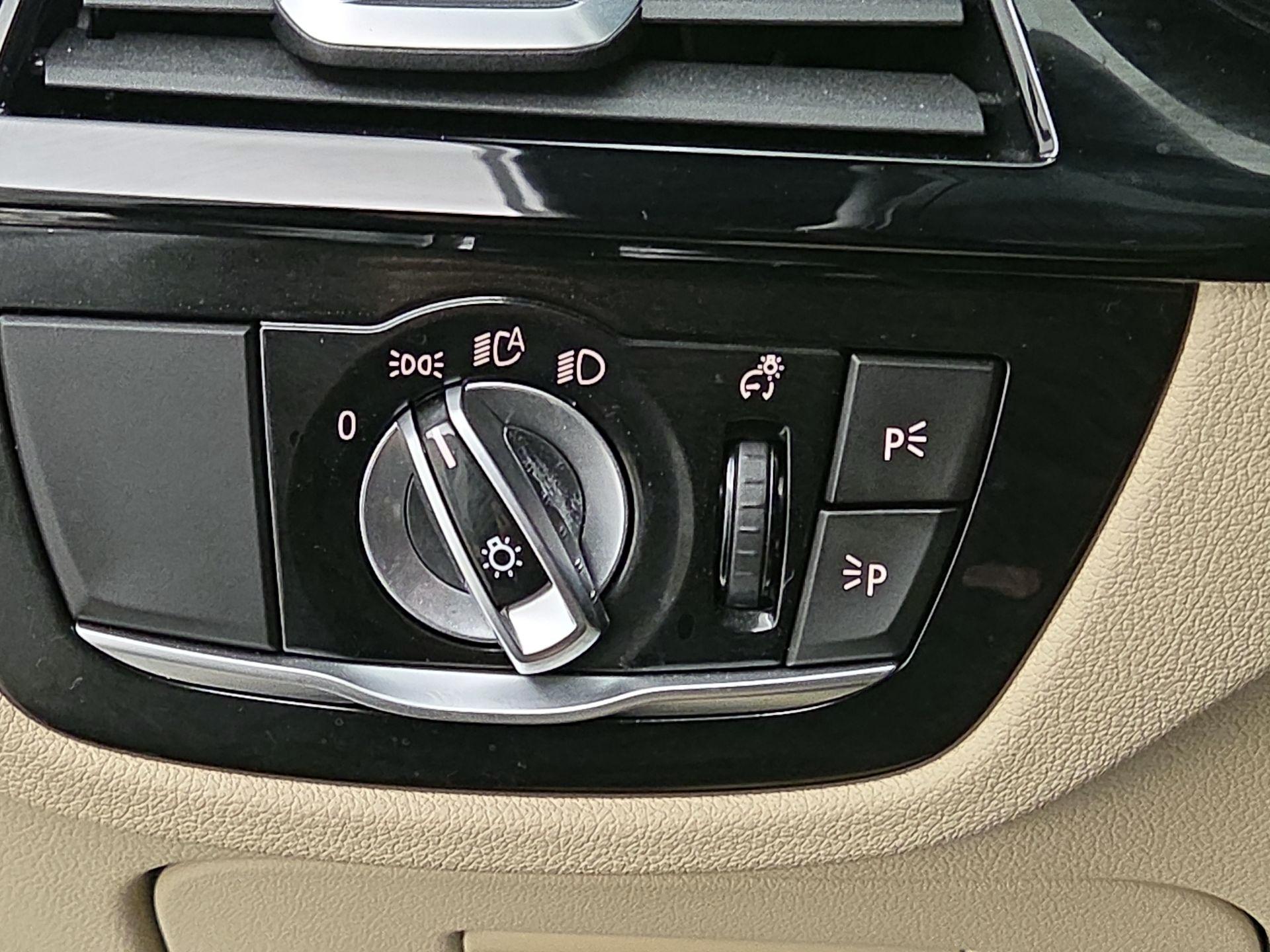 Thumbnail: 2019 BMW 5 Series - 13