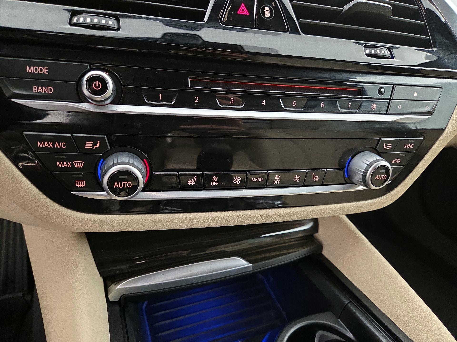 Thumbnail: 2019 BMW 5 Series - 17