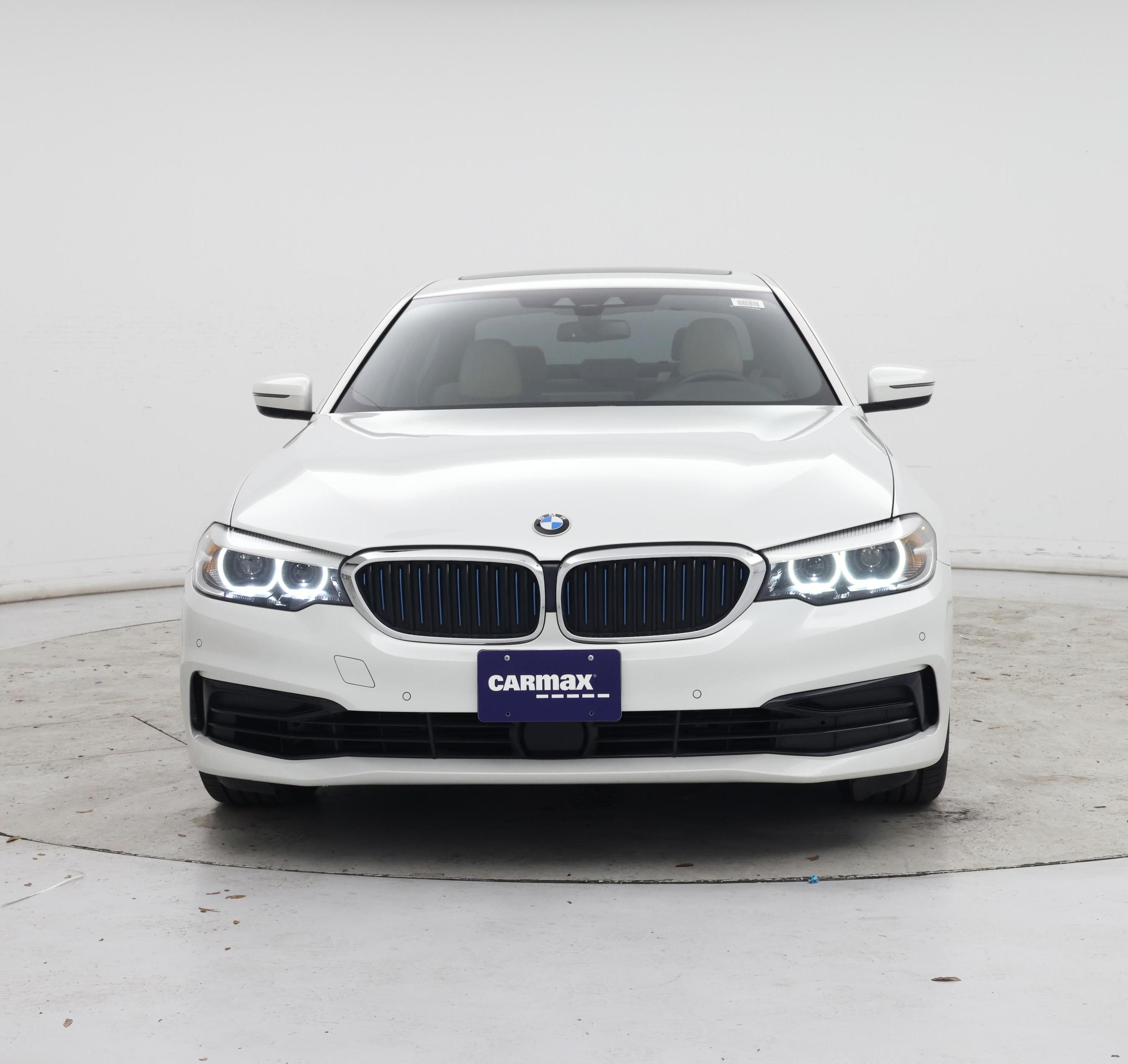 Thumbnail: 2019 BMW 5 Series - 5