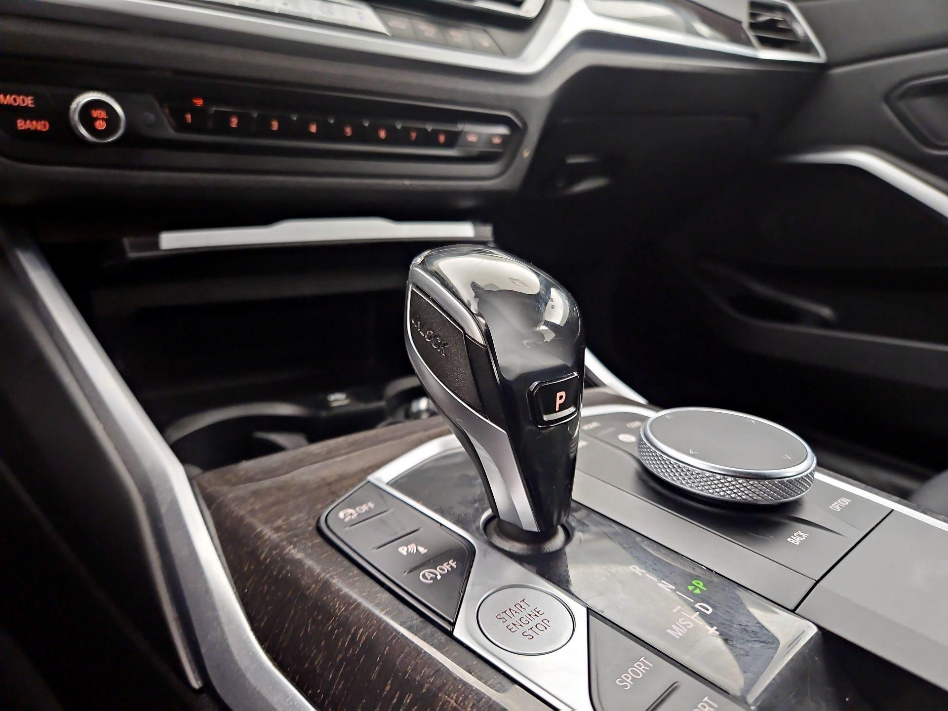 Thumbnail: 2019 BMW 3 Series - 17