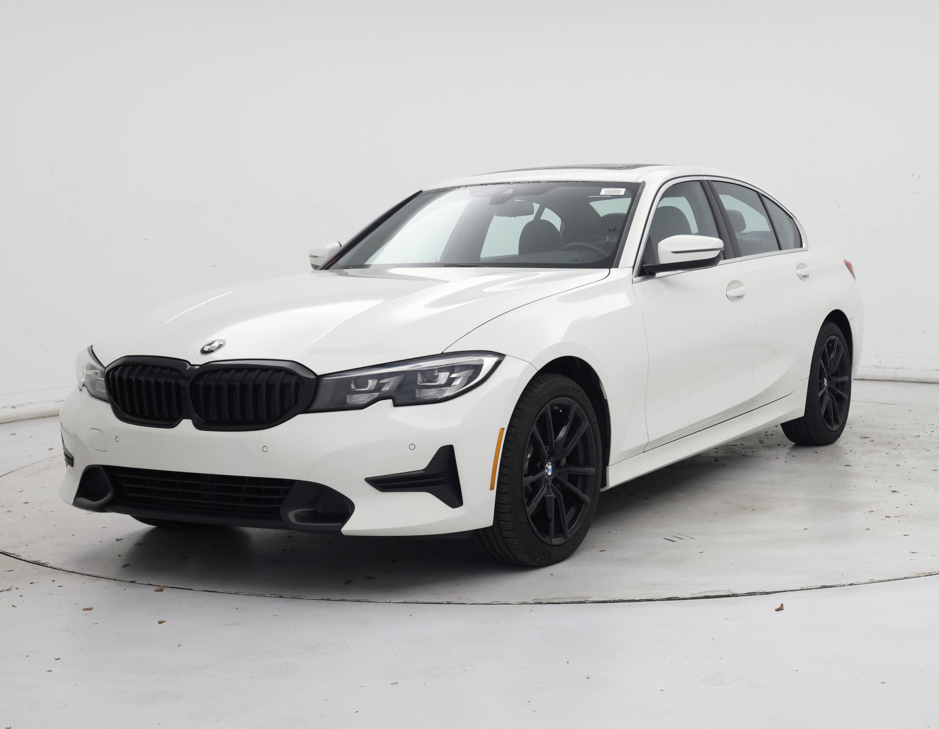Thumbnail: 2019 BMW 3 Series - 4