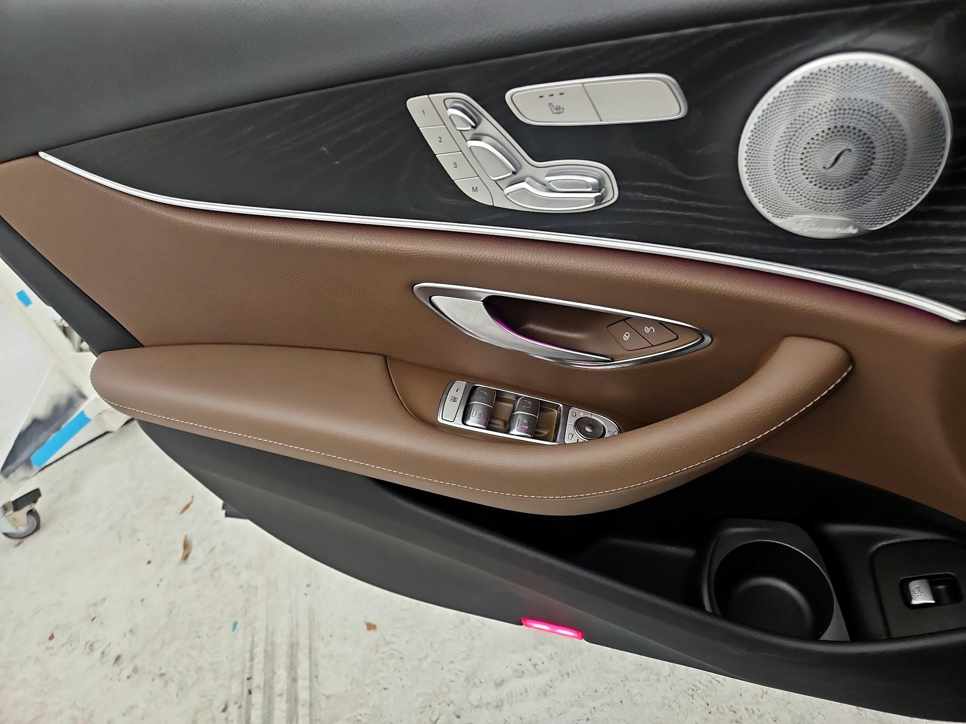 Thumbnail: 2021 Mercedes-Benz E-Class - 12