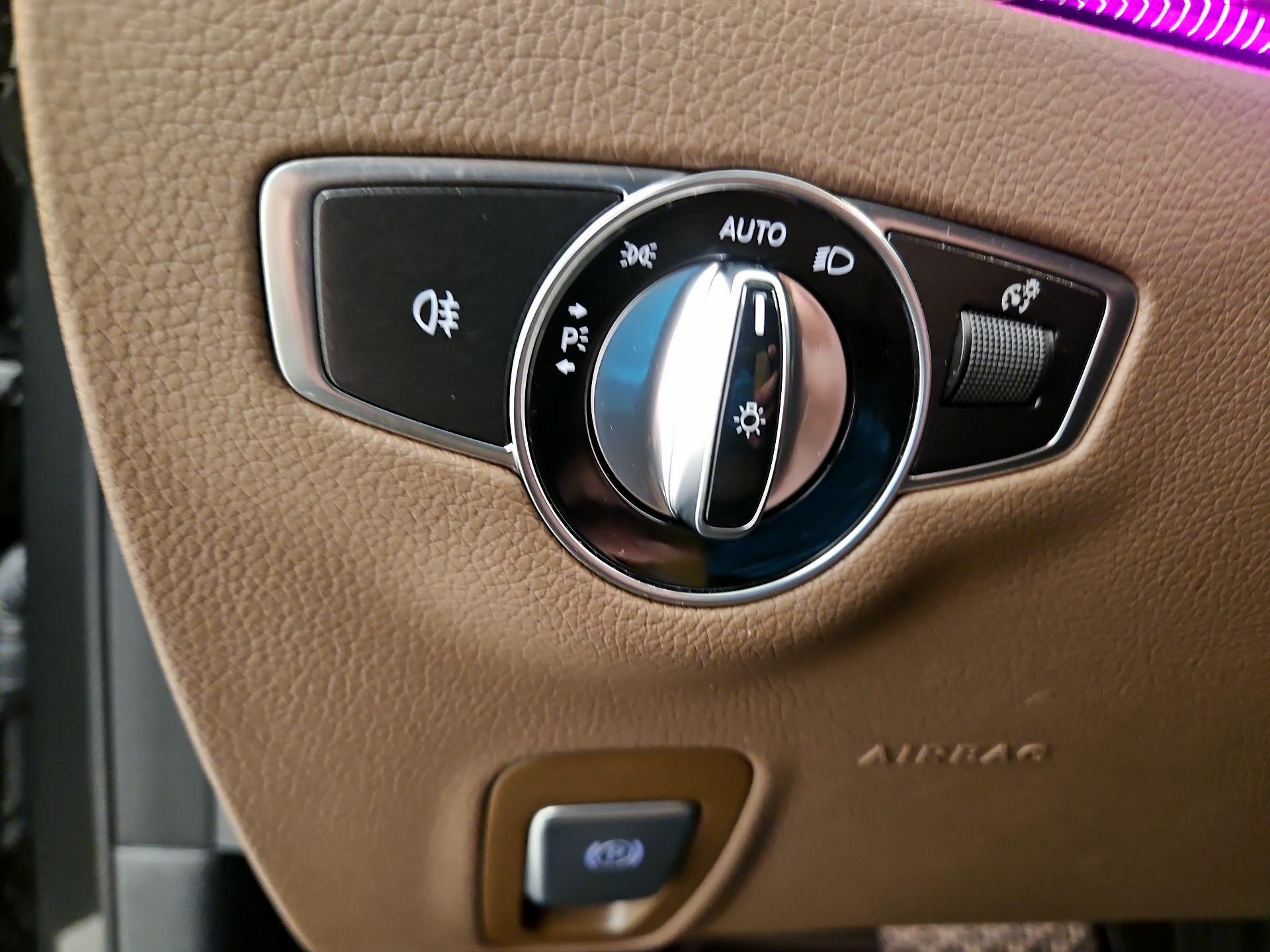 Thumbnail: 2021 Mercedes-Benz E-Class - 13