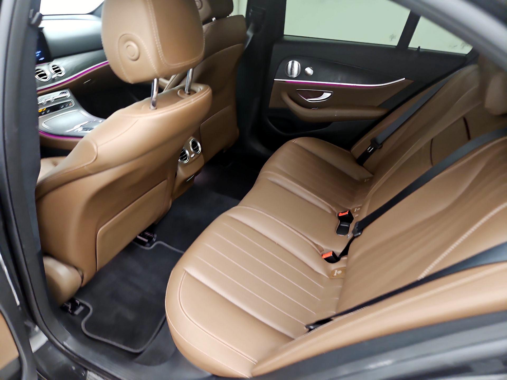 Thumbnail: 2021 Mercedes-Benz E-Class - 19