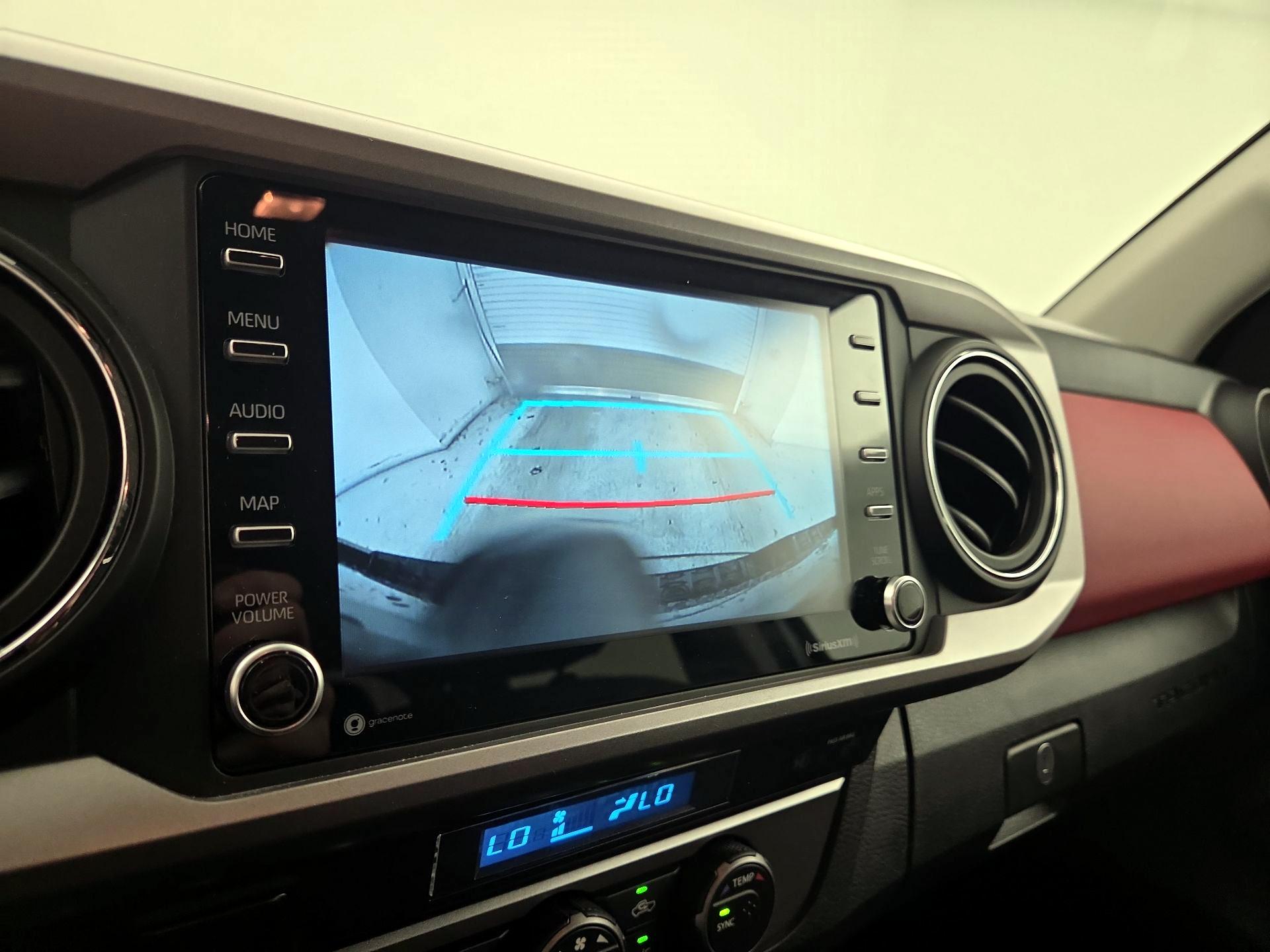 Thumbnail: 2021 Toyota Tacoma - 14